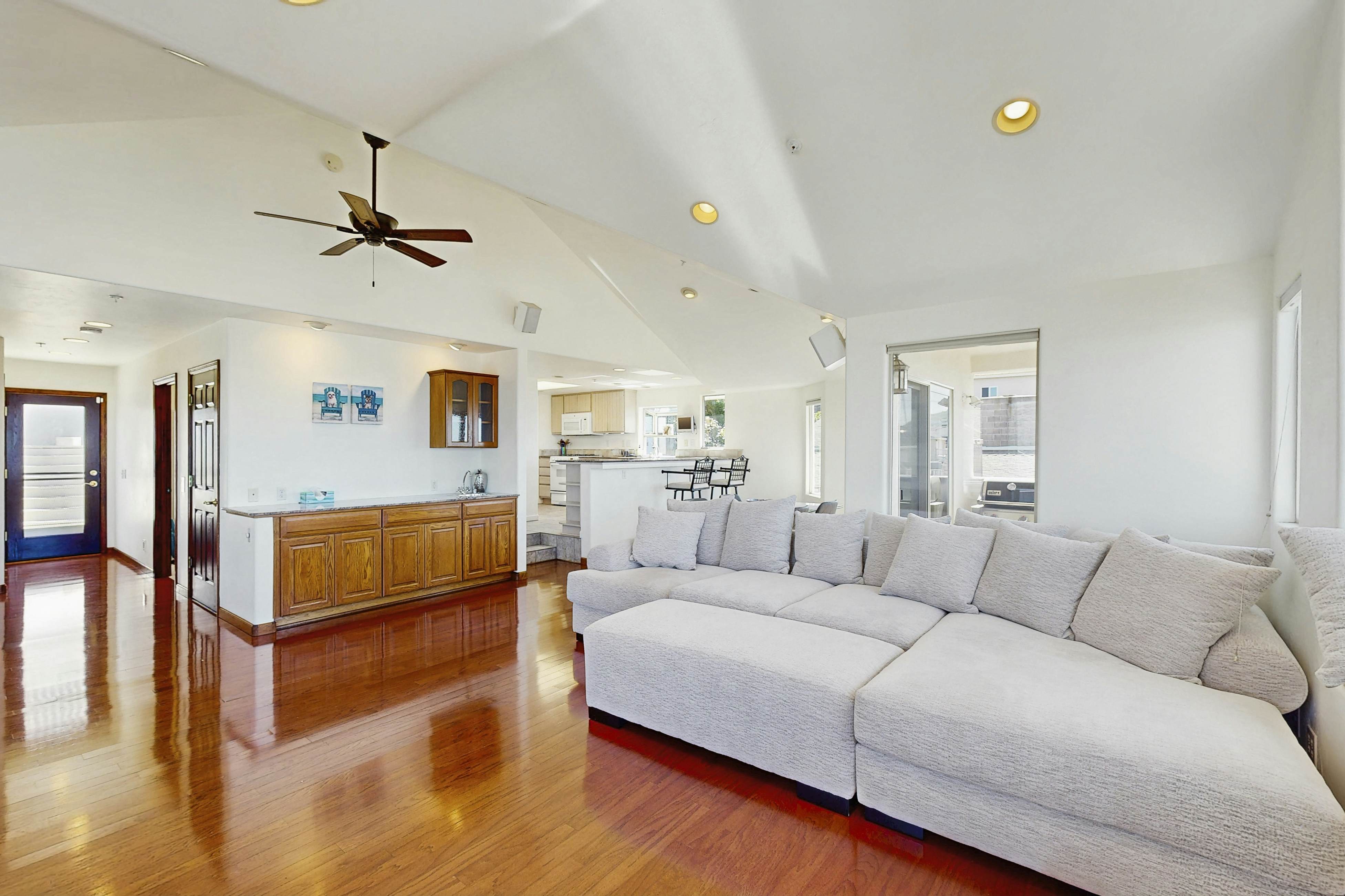 Park Avenue Beach Life