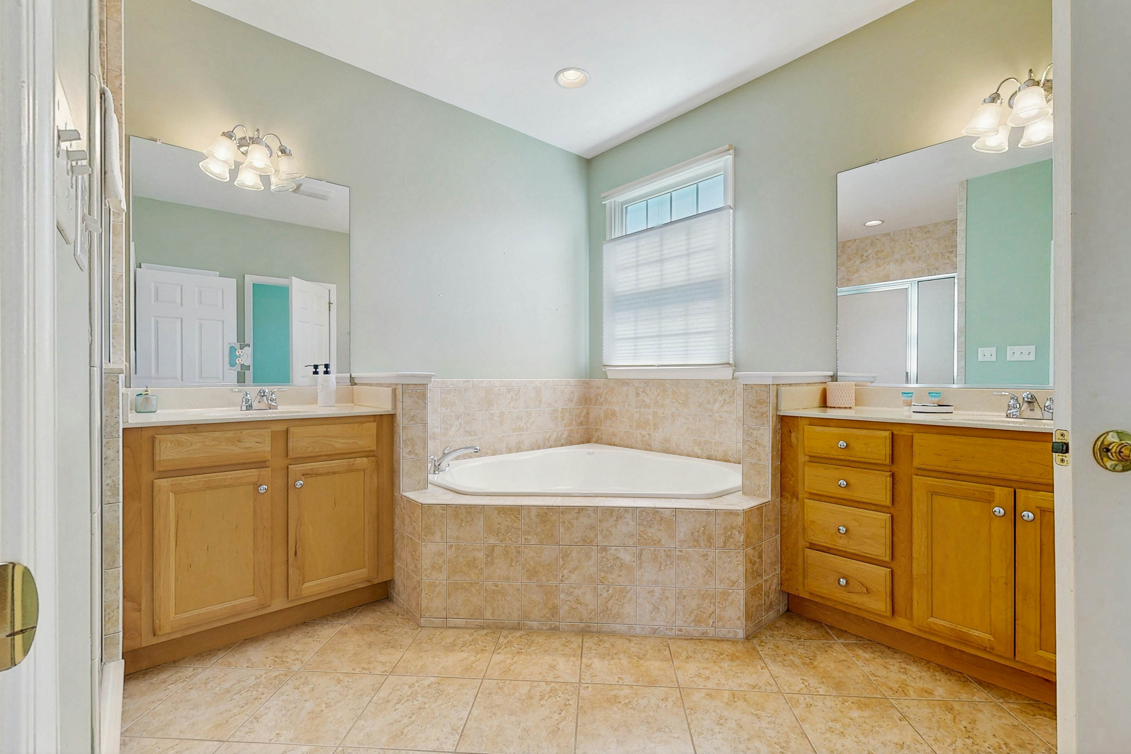 Bayside Resort - 31531 Winterberry Pkwy