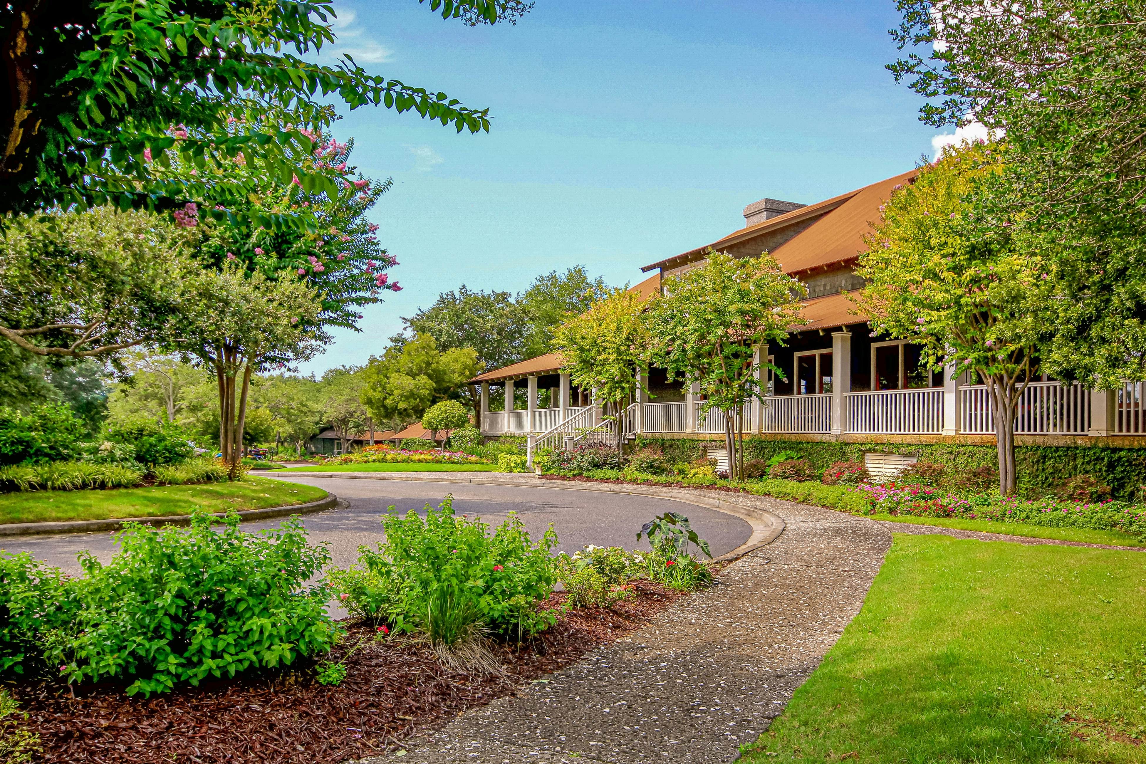 Yacht Club Villas 2-304