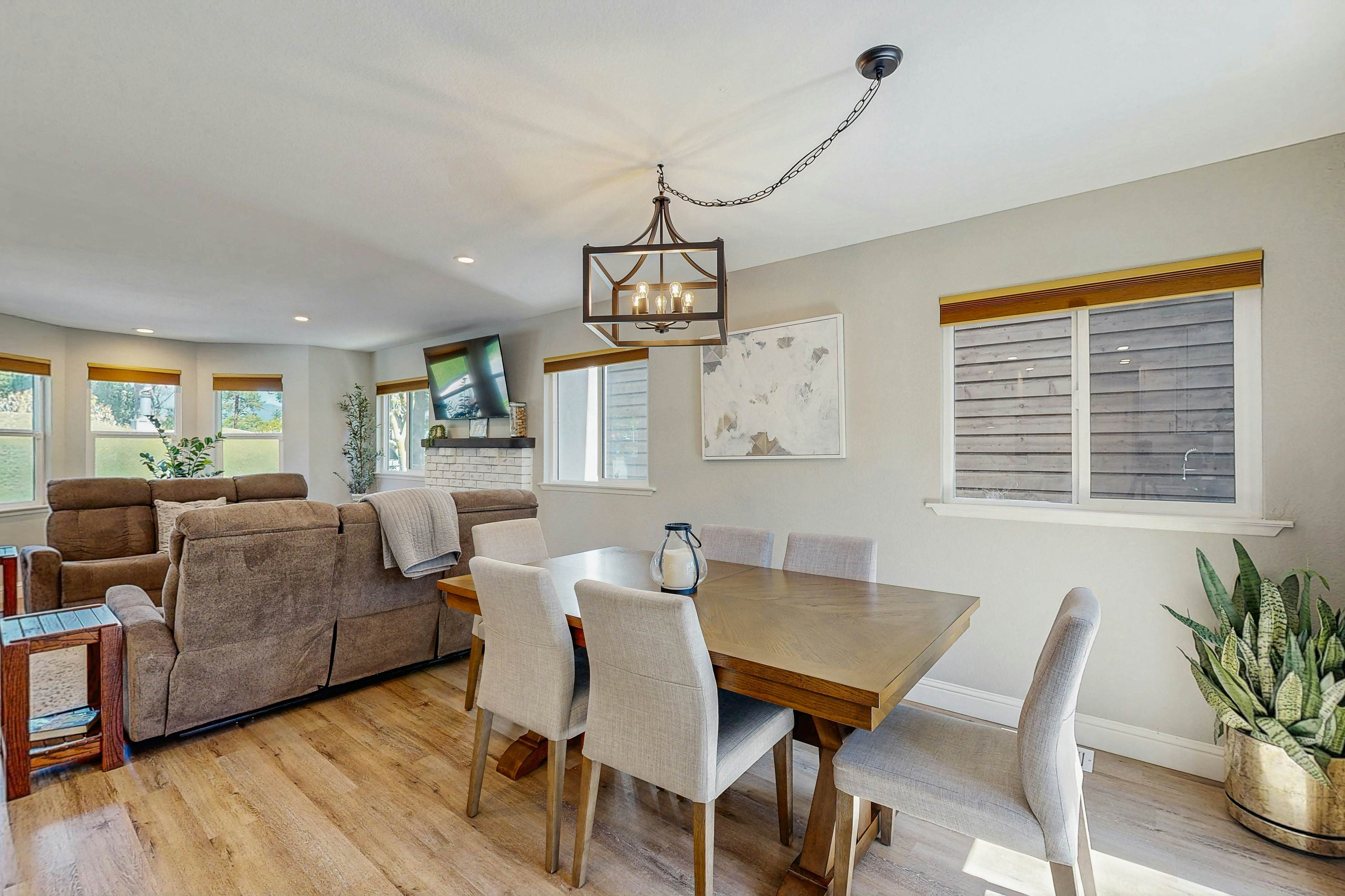 Wanderlust Cambria Seaside Village