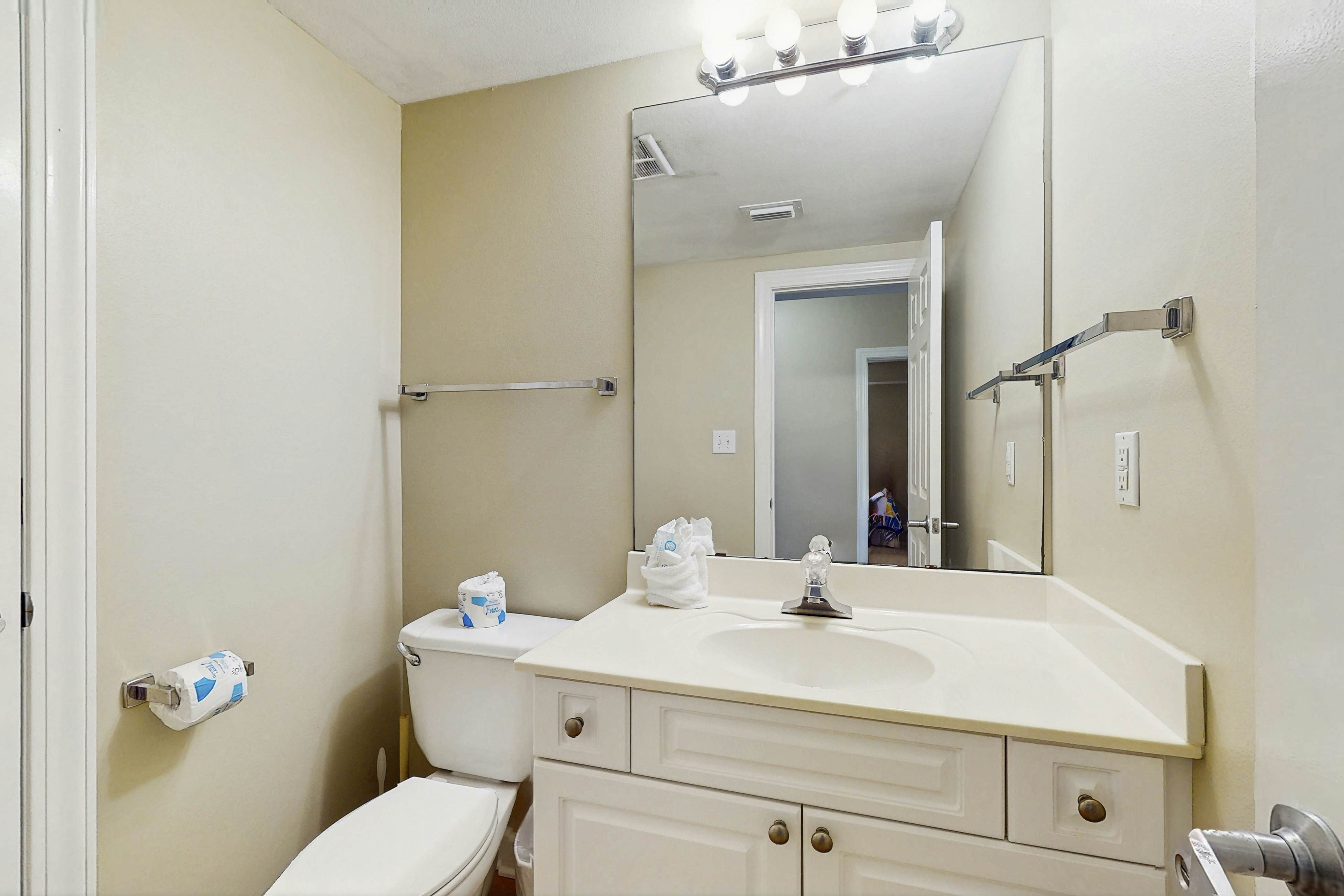 Admirals Quarters 1207