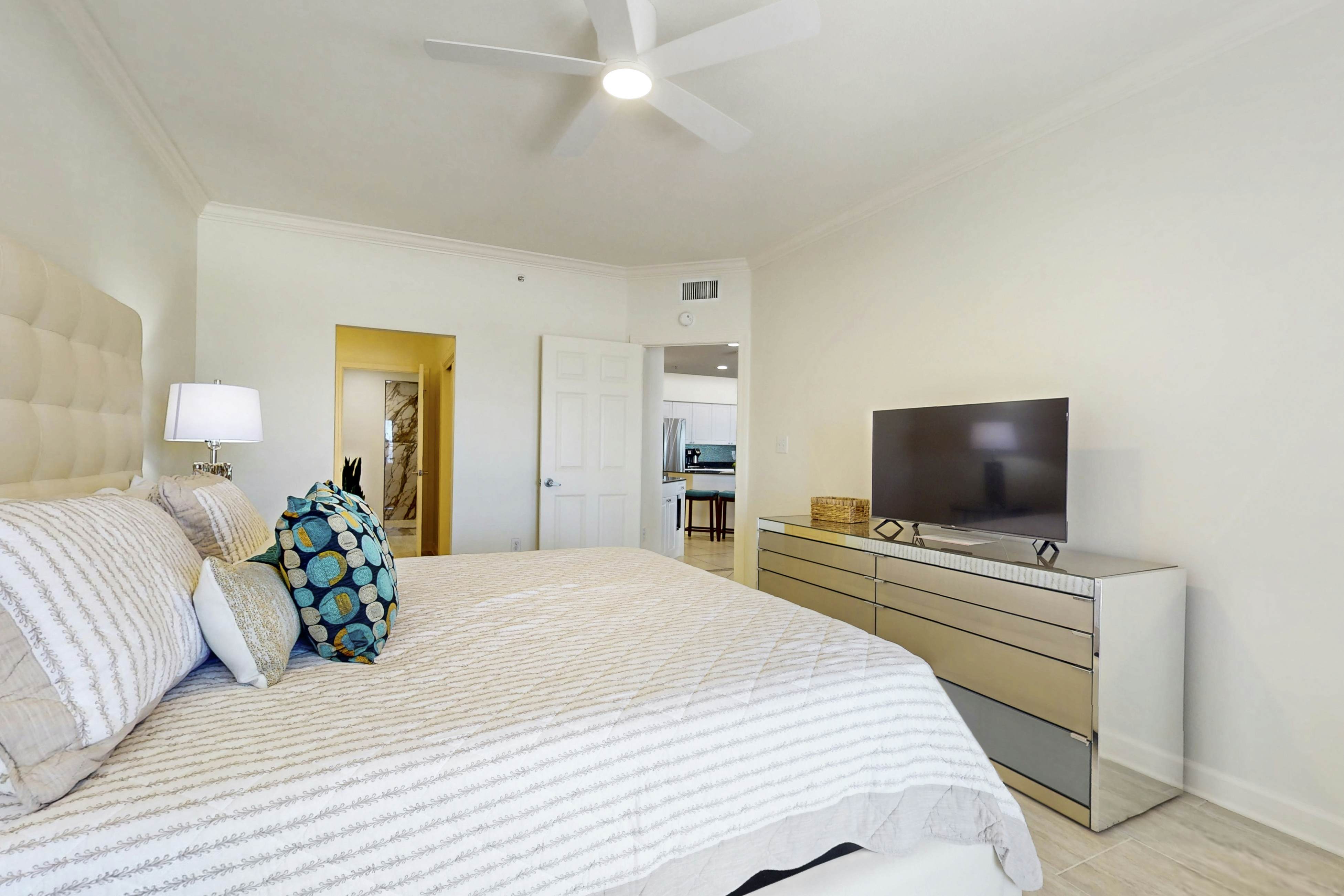 Admirals Quarters 203