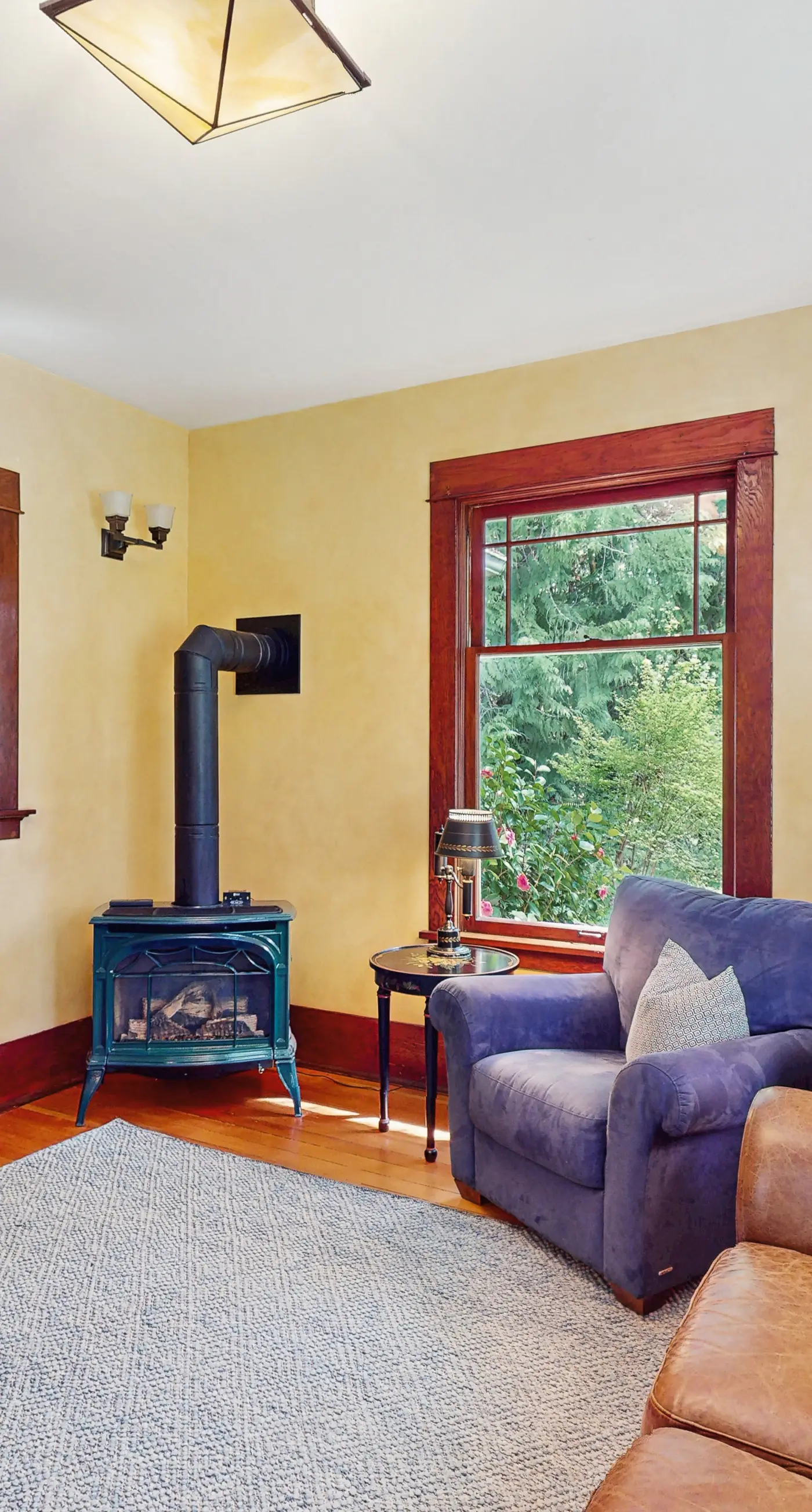 Sunny Hill Farmhouse