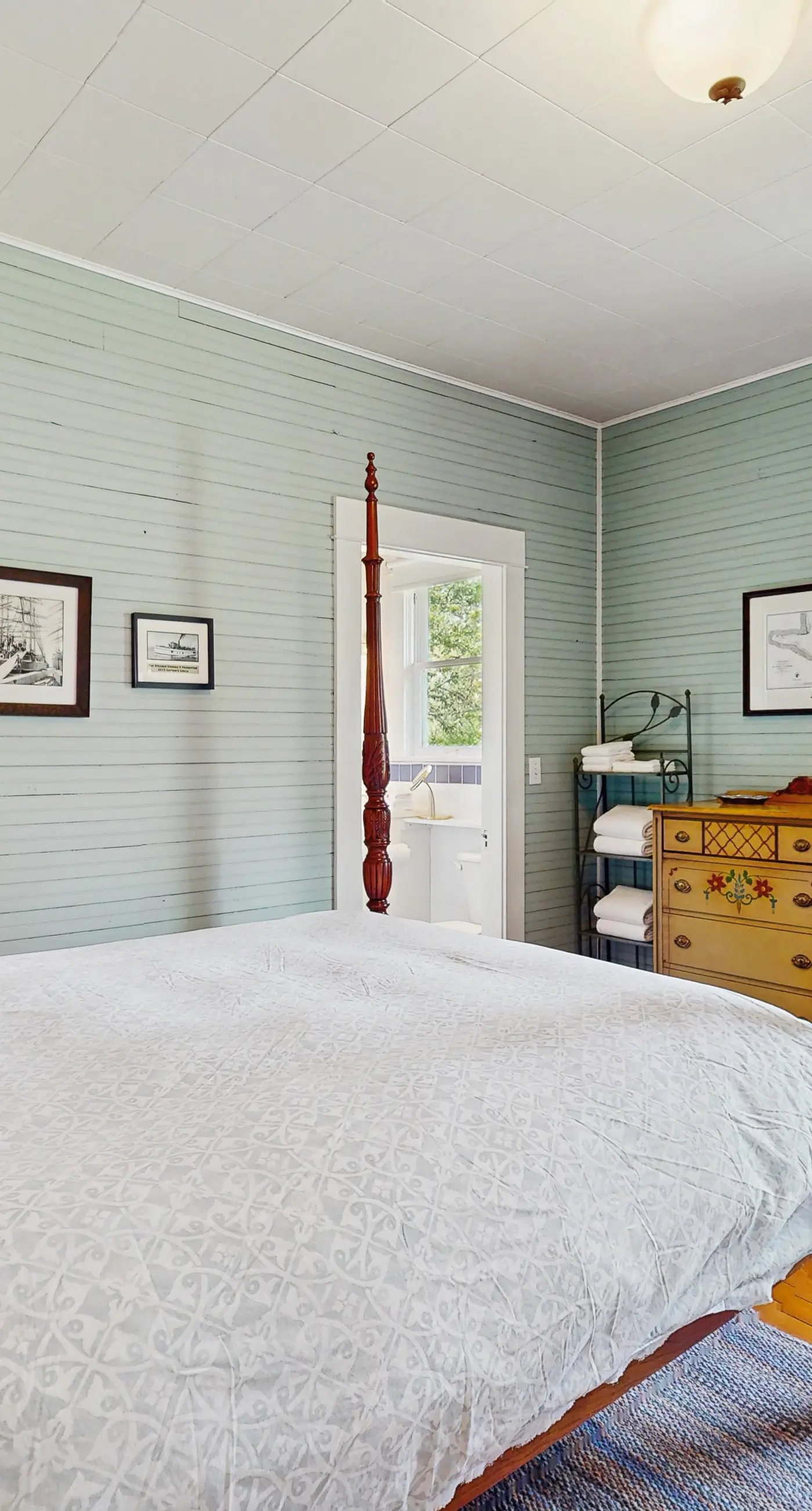 Sunny Hill Farmhouse