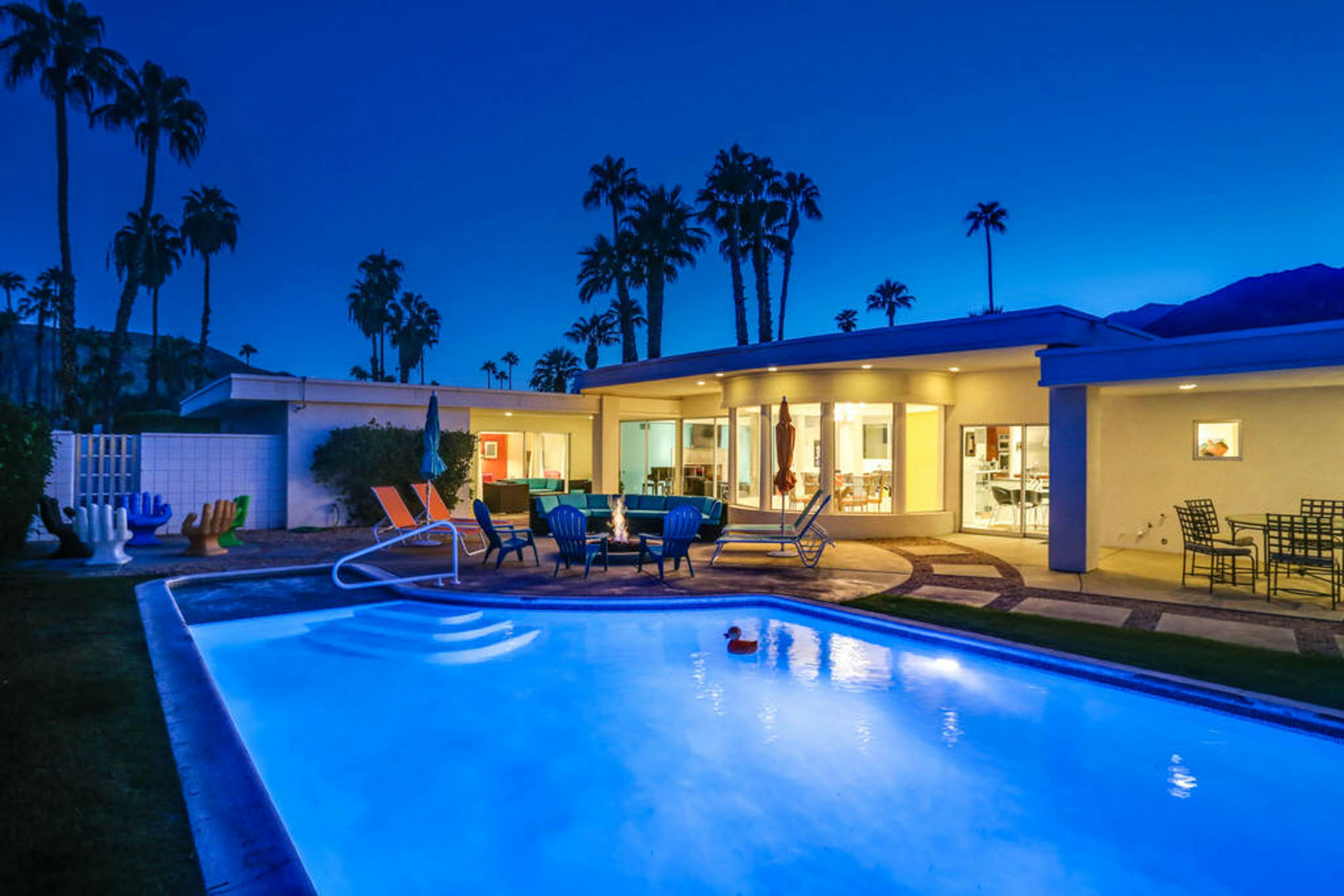 The Martini House - 380