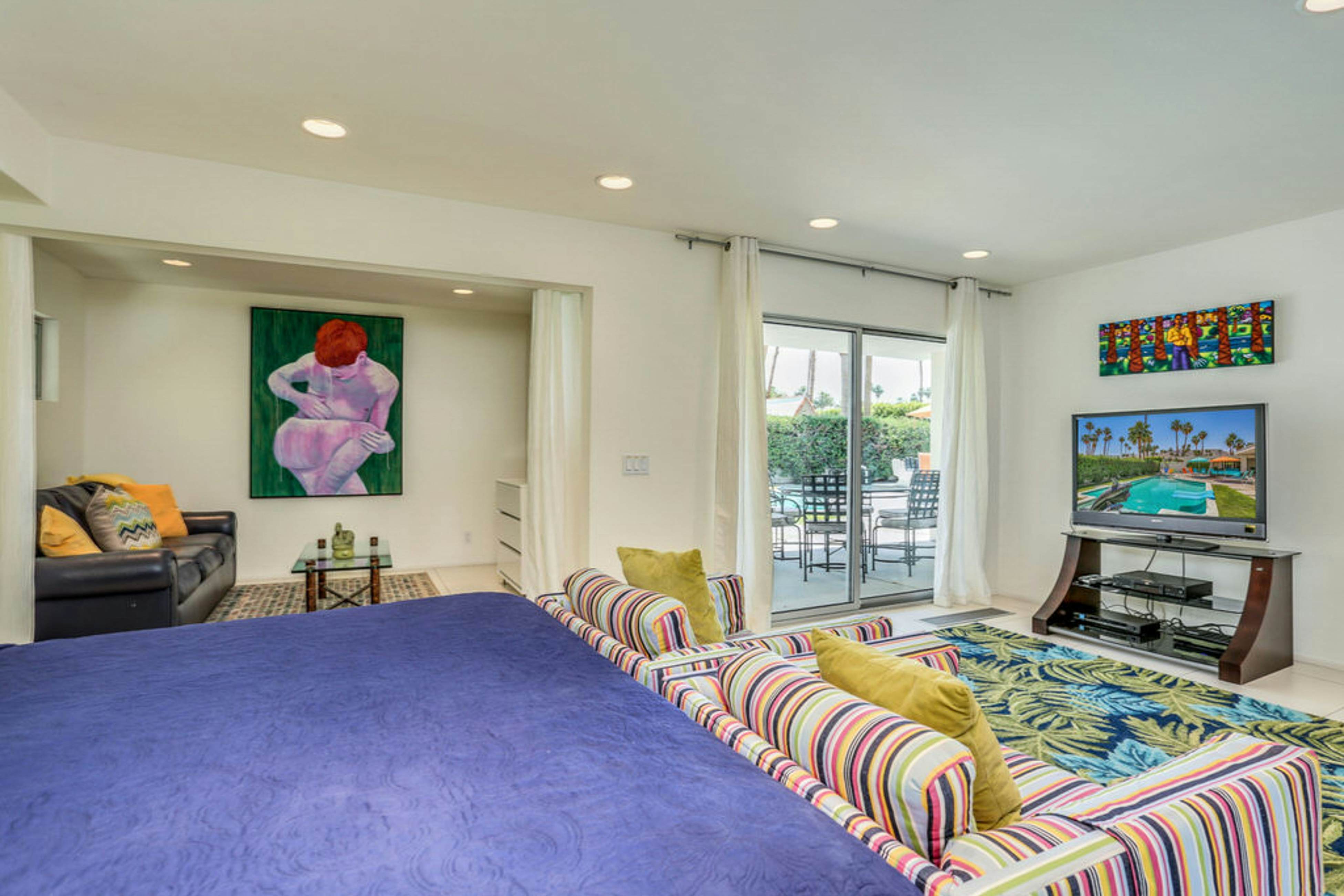 The Martini House - 380