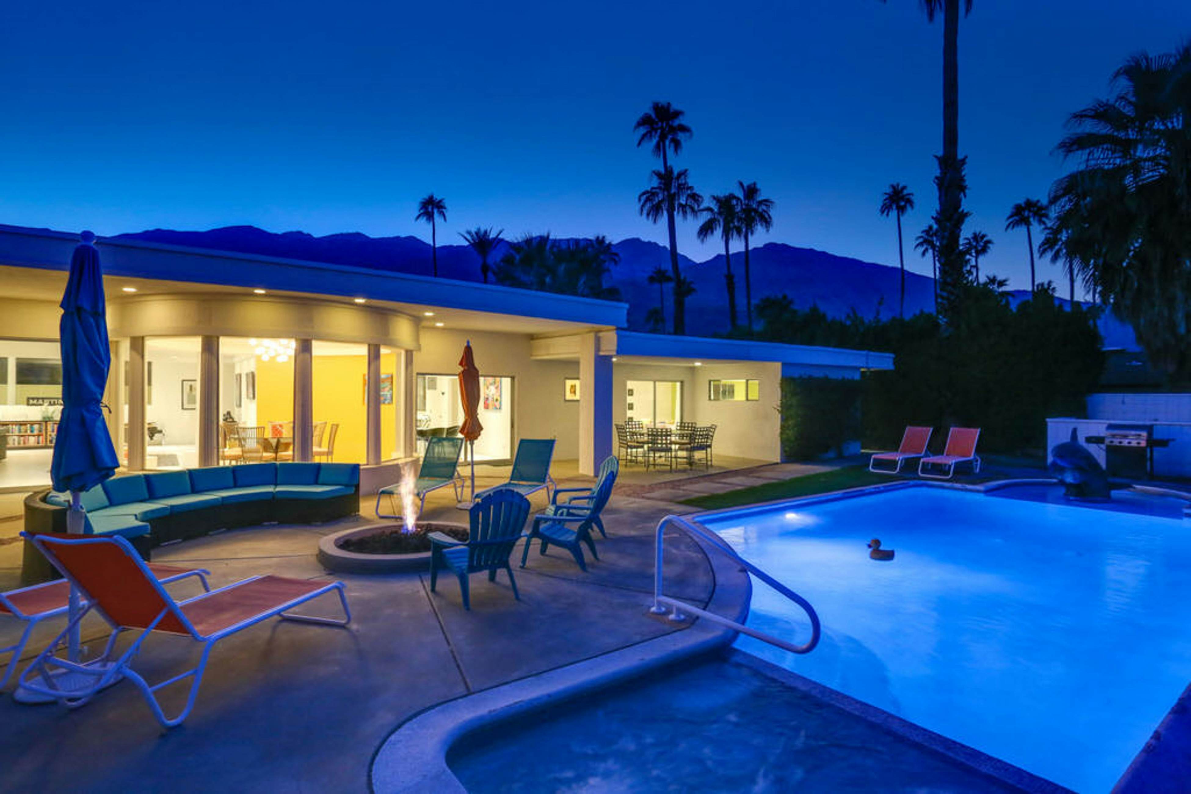 The Martini House - 380