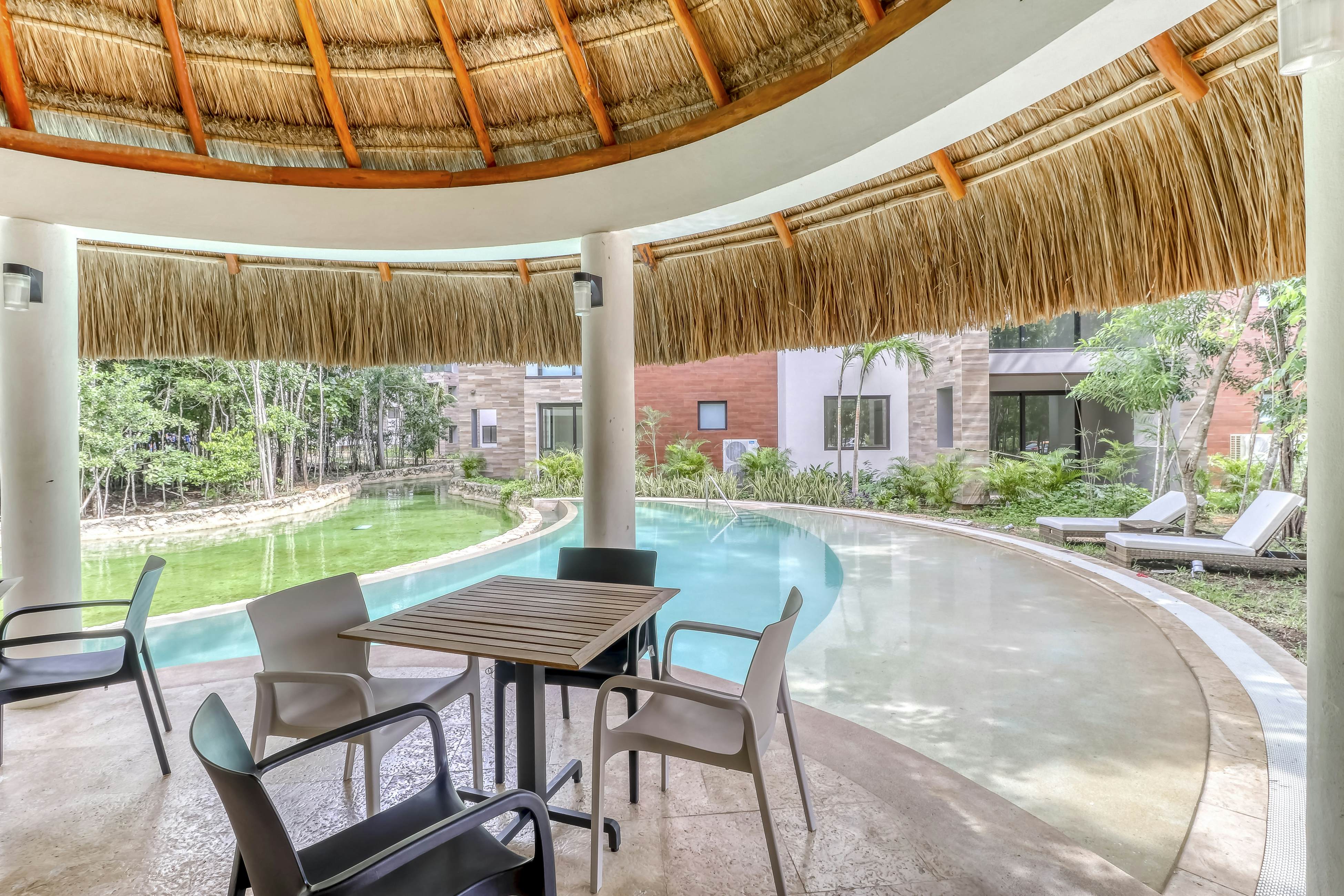 Lagunas de Mayacoba, Tower B #102