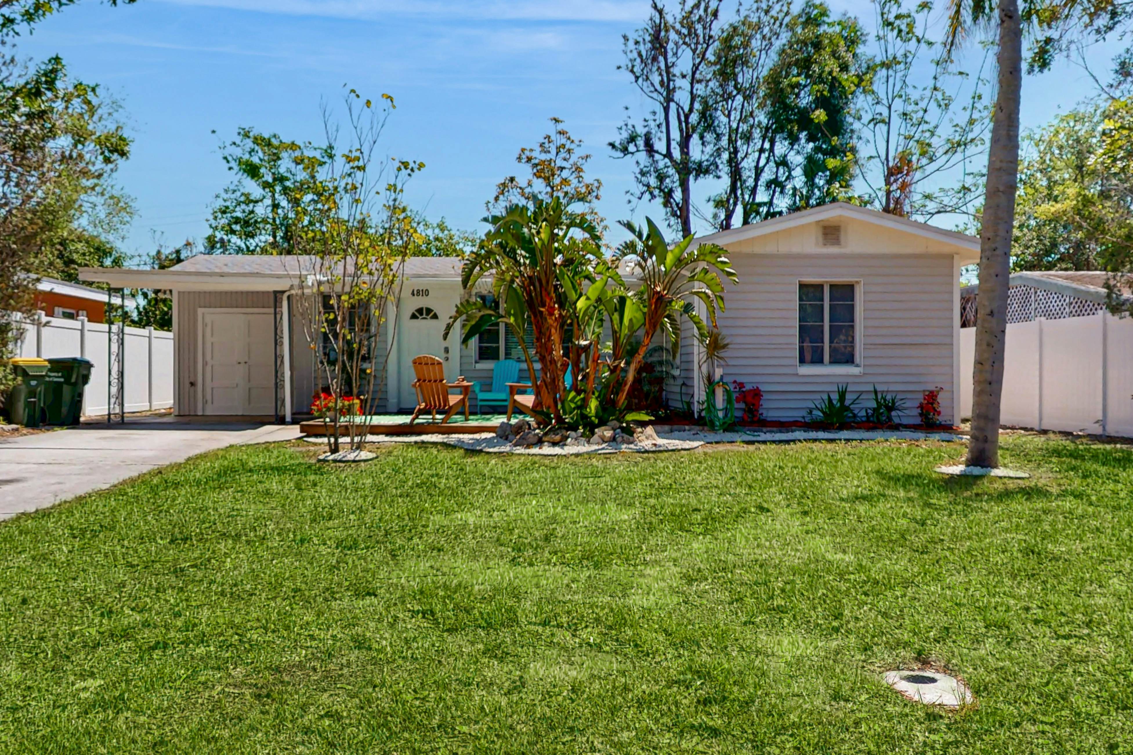 Sapphire Shores Retreat