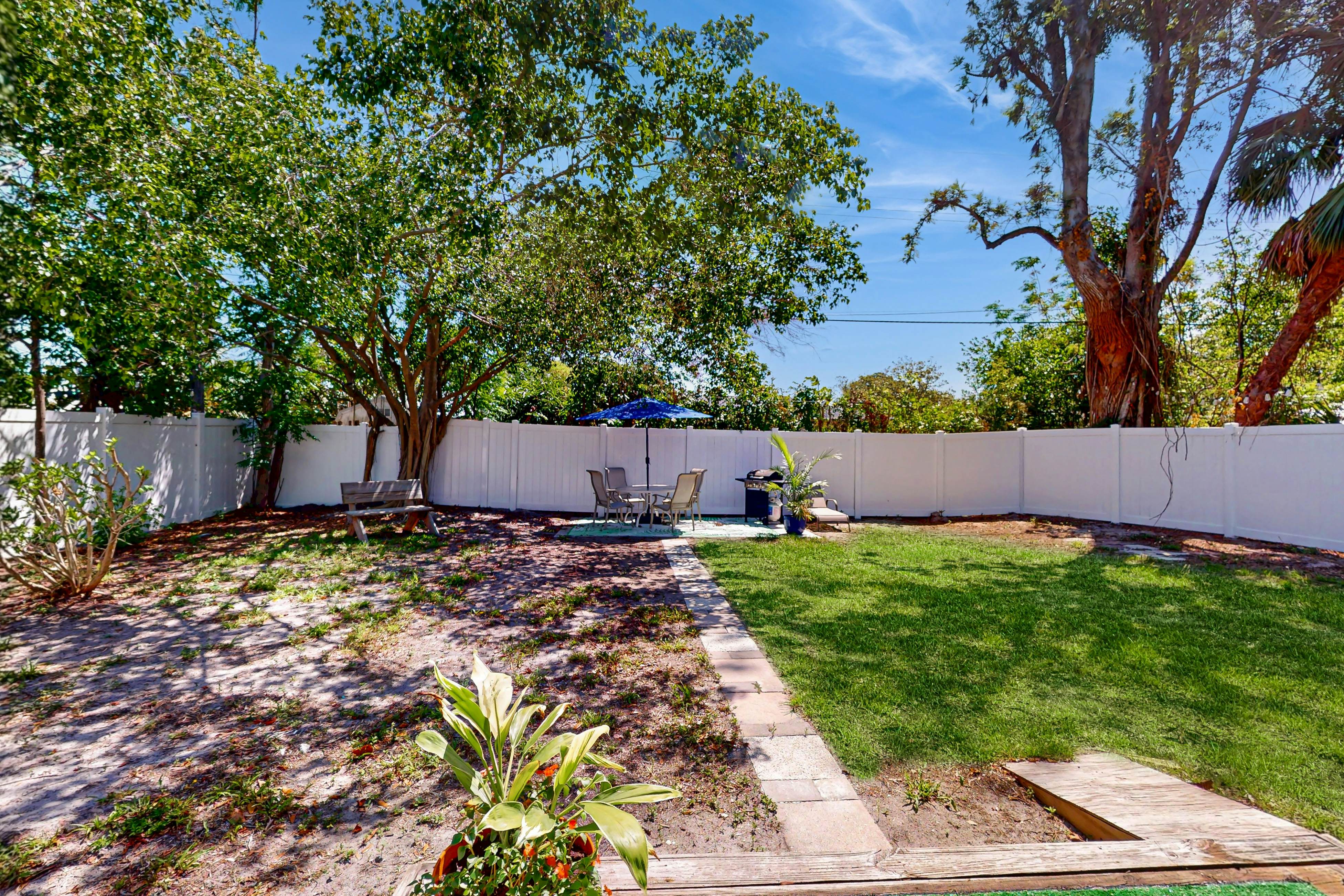 Sapphire Shores Retreat