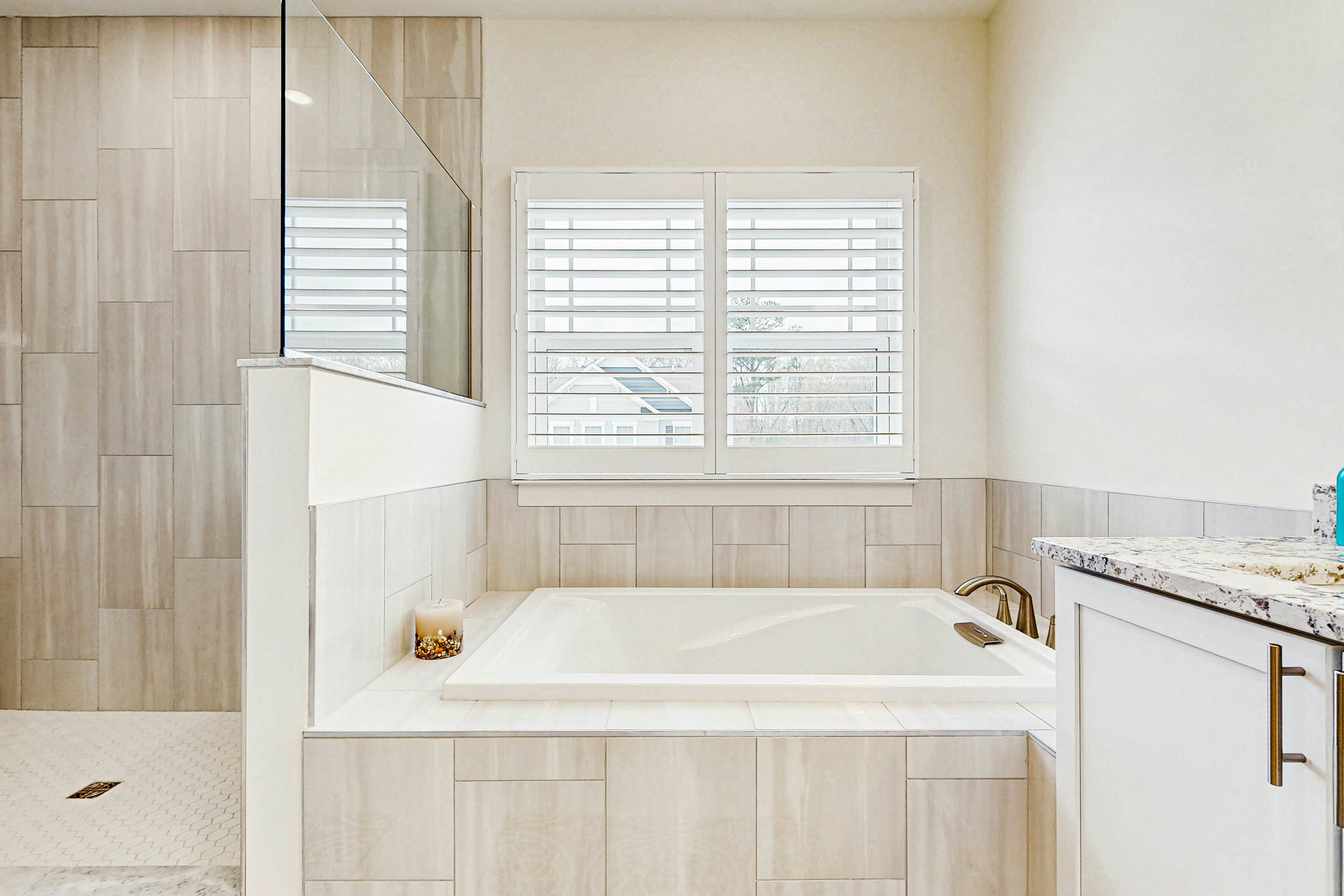 Oyster House Village - 21503 Helm St