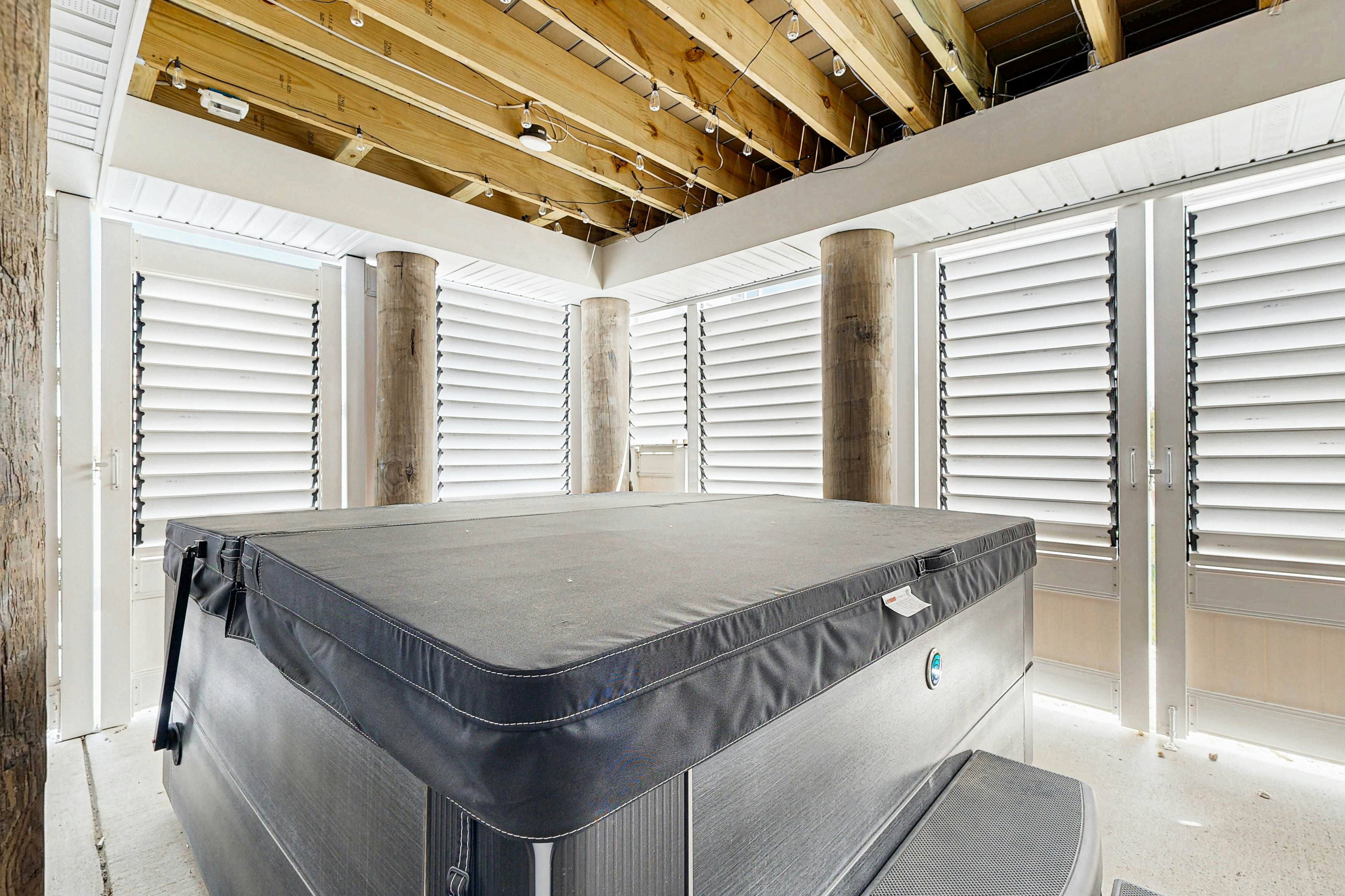 Oyster House Village - 21503 Helm St