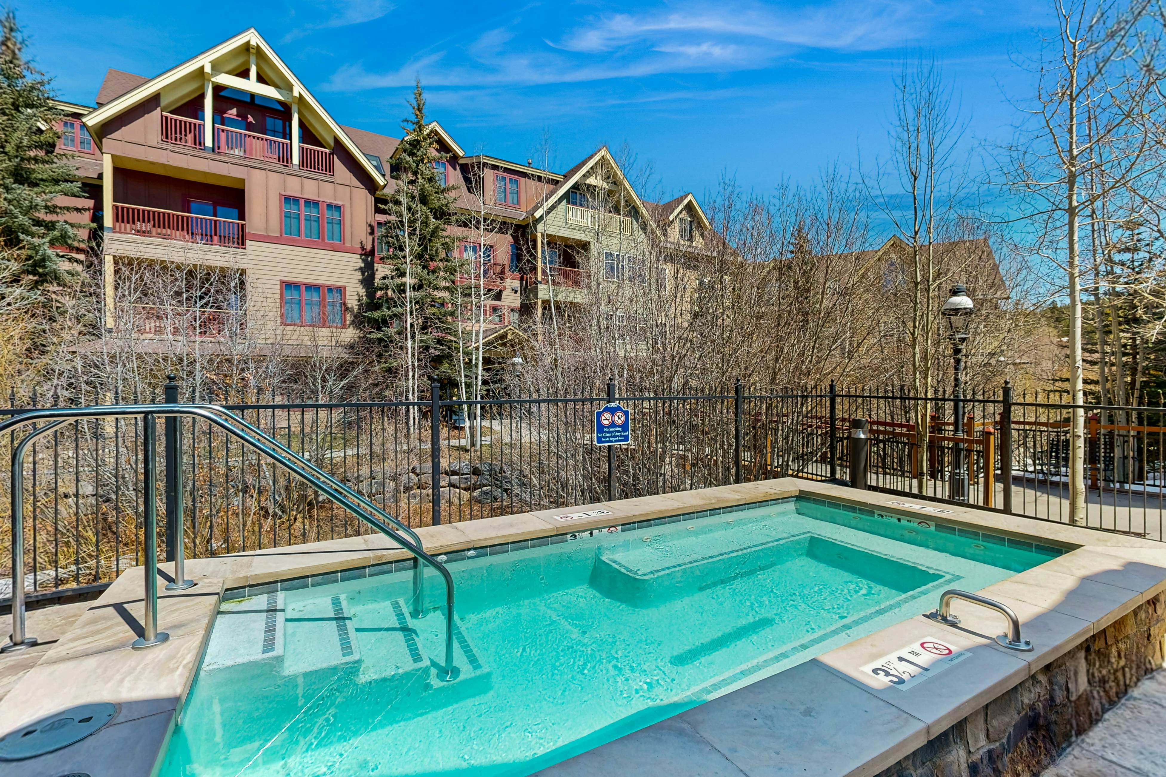 Water House On Main Street #6209