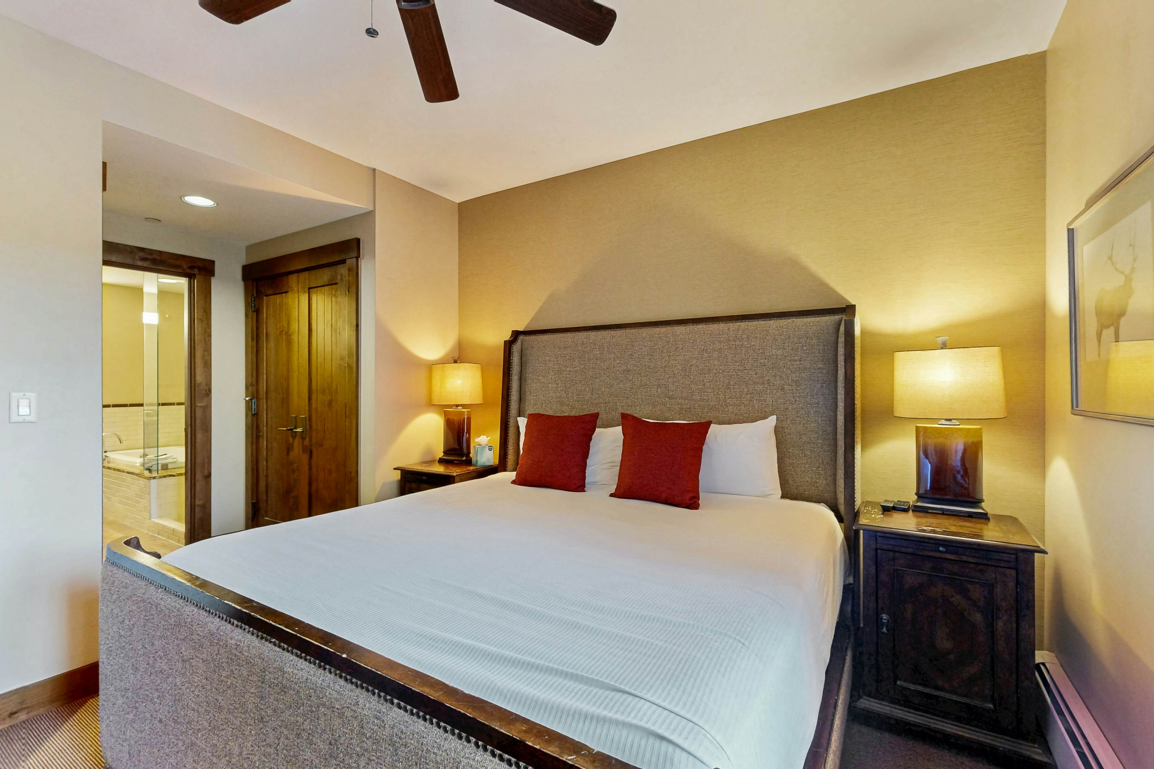 Water House On Main Street #6209