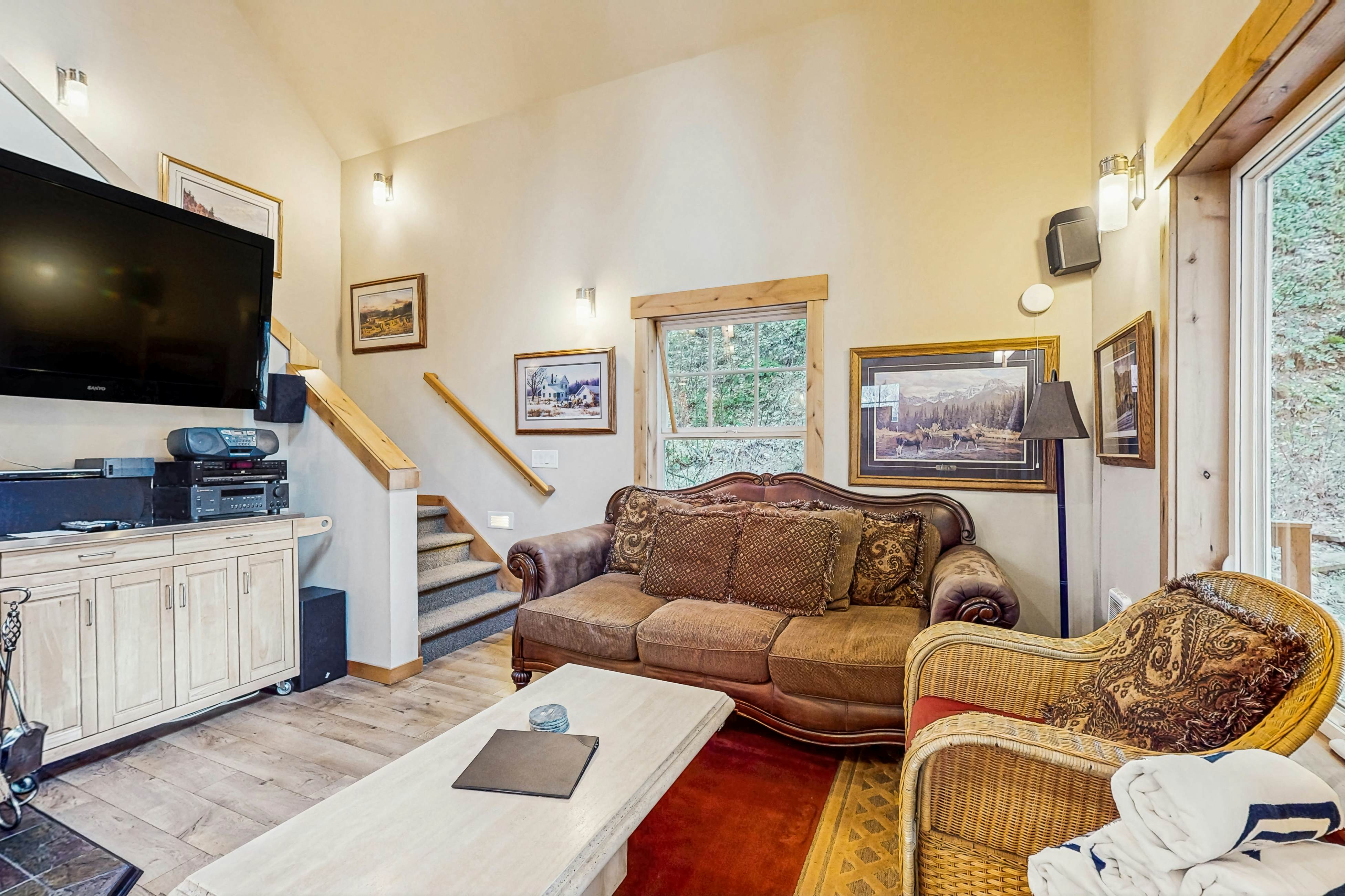 Merry Creekside Retreat