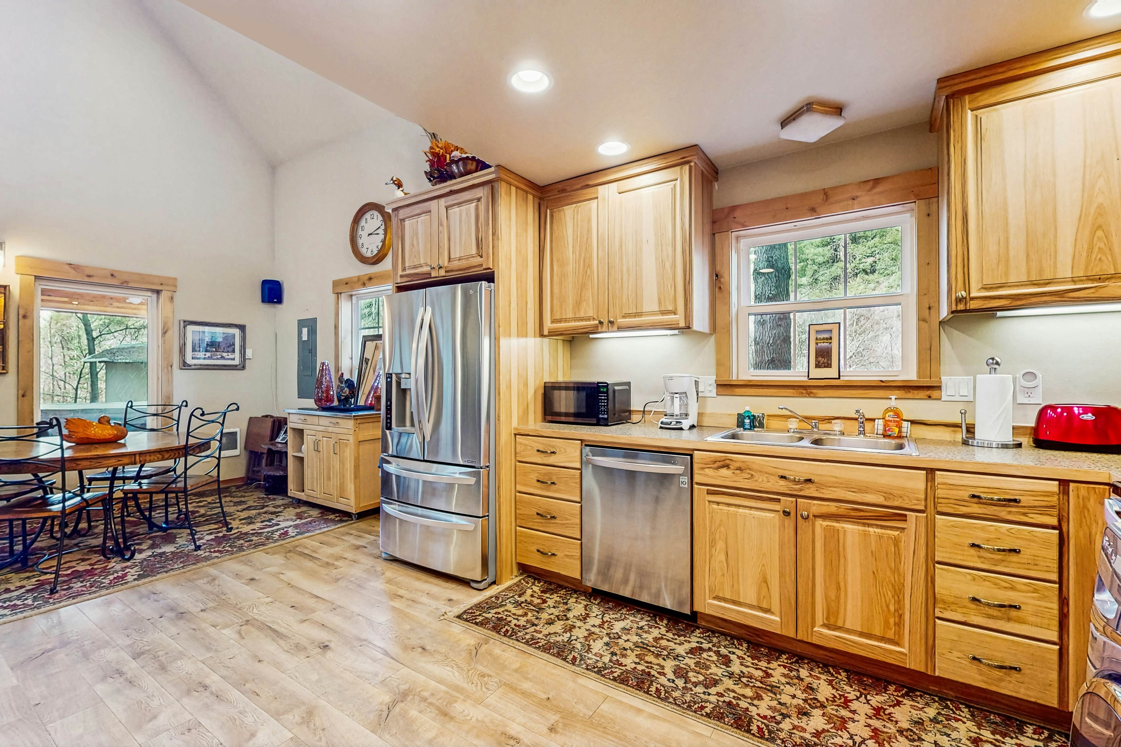 Merry Creekside Retreat