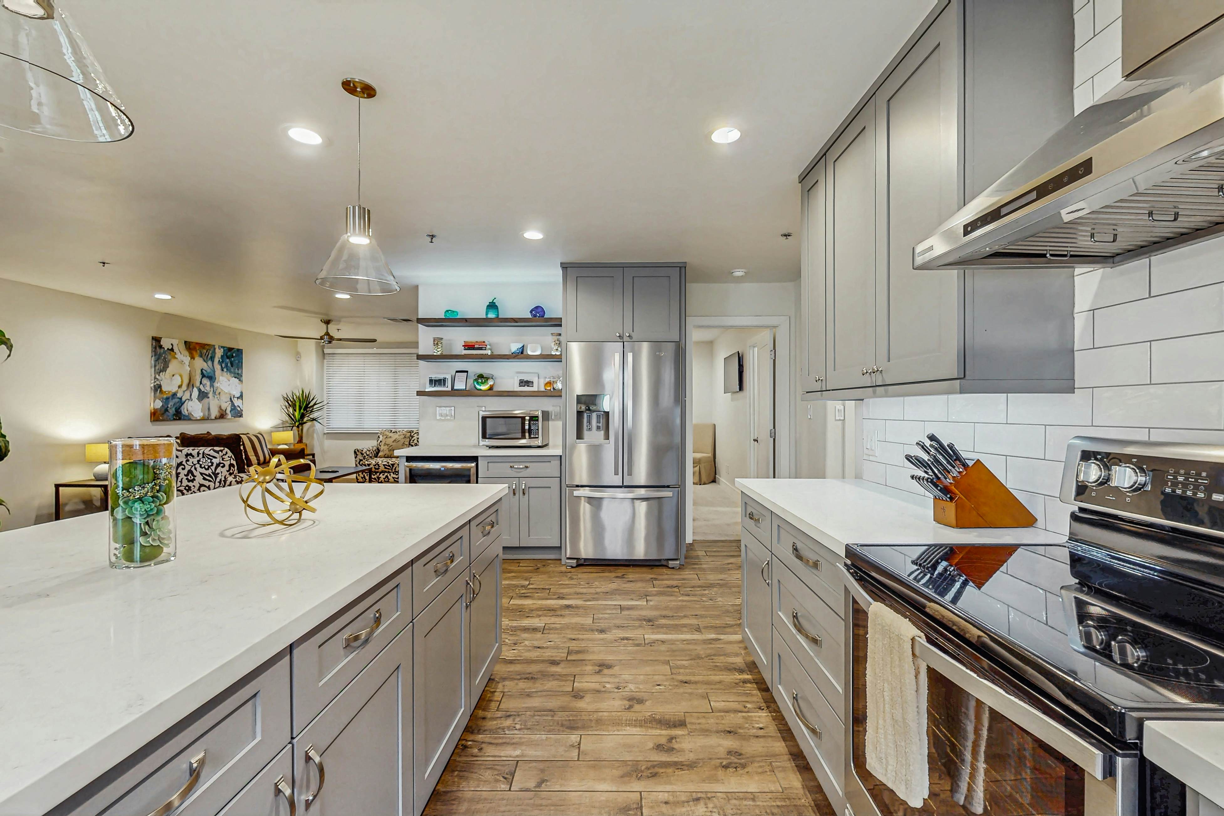 Historic Oldtown Plaza 201