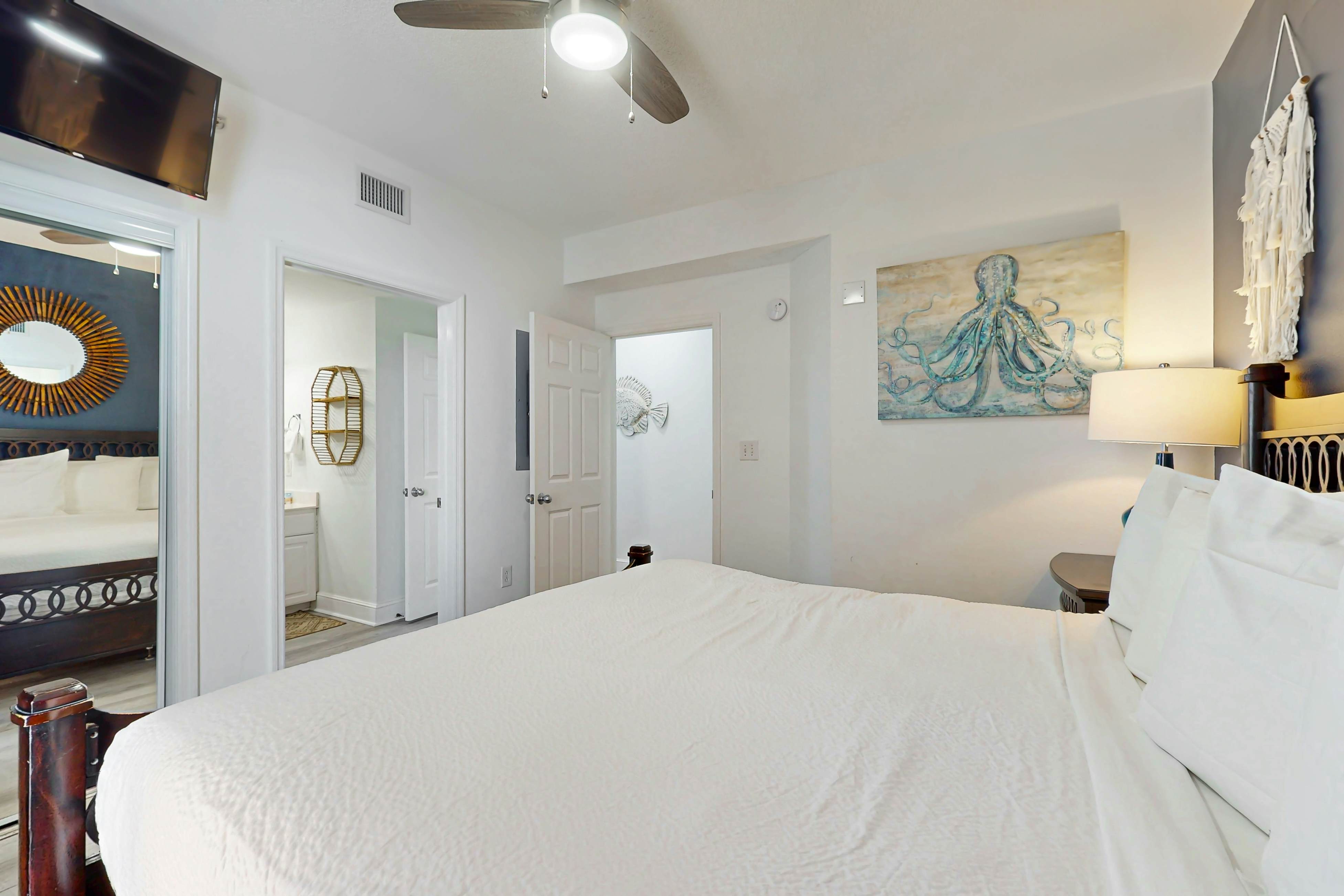 Majestic Beach Resort Tower 1 915