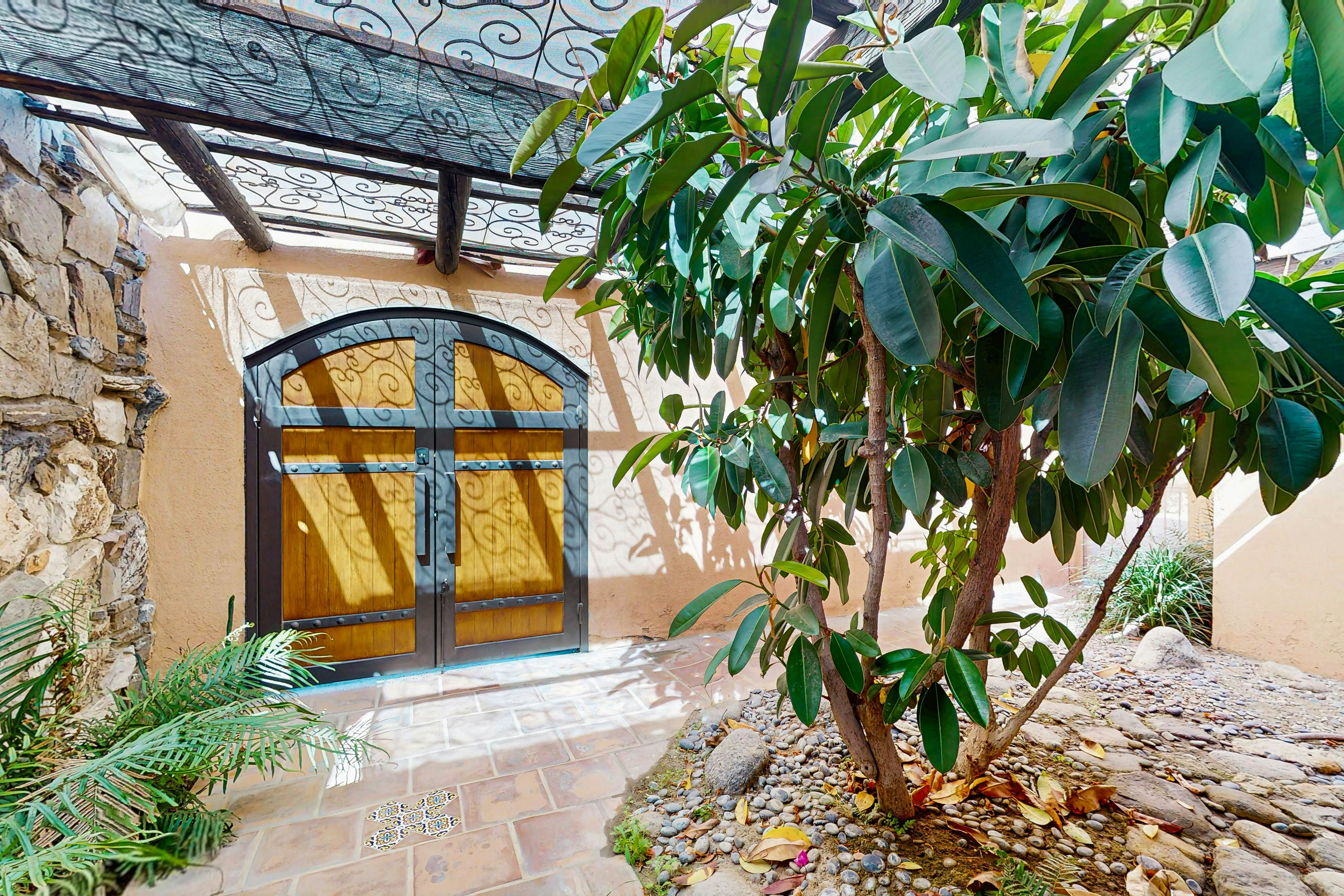 Early California Style - 290