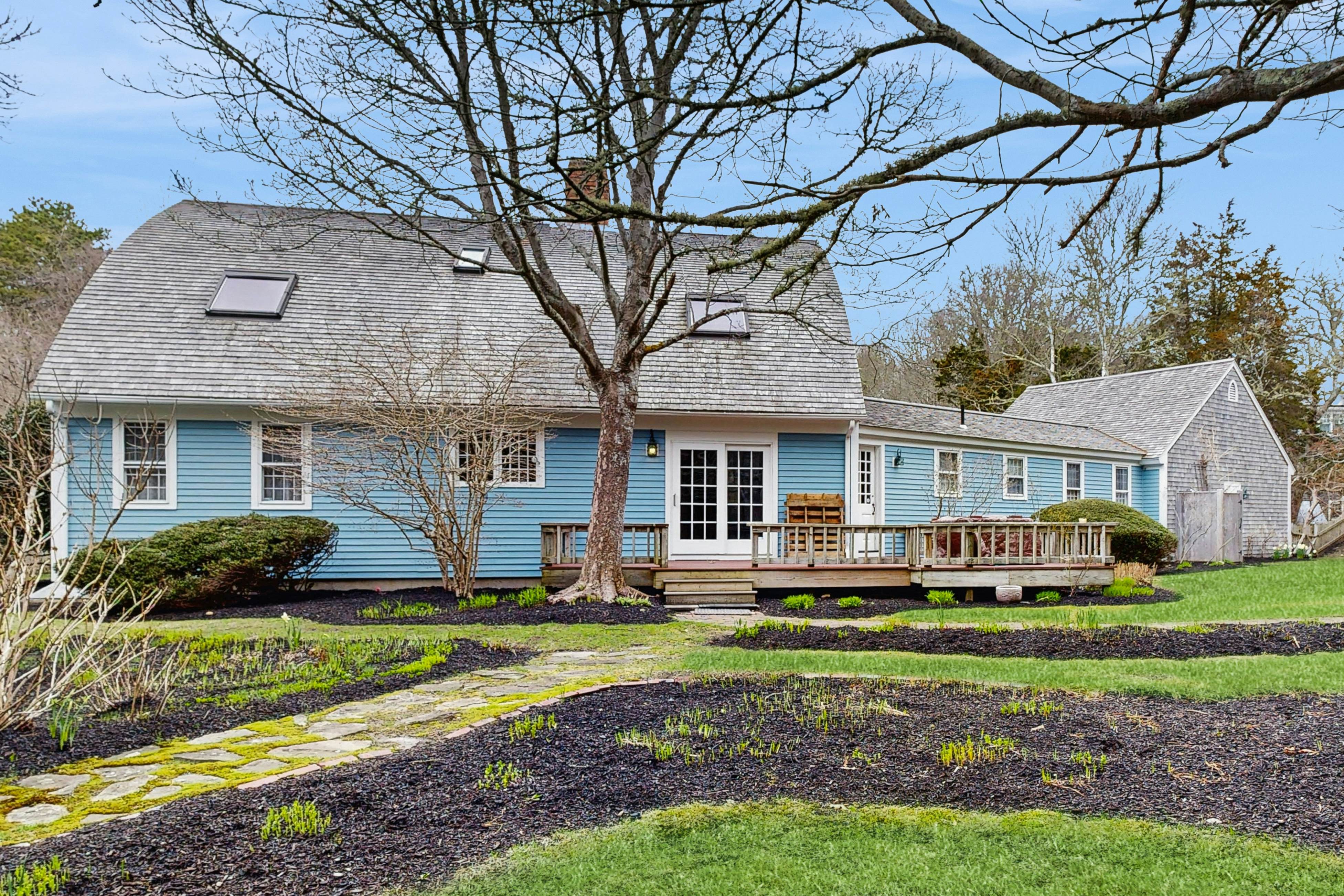 Sheep Pond Bow House