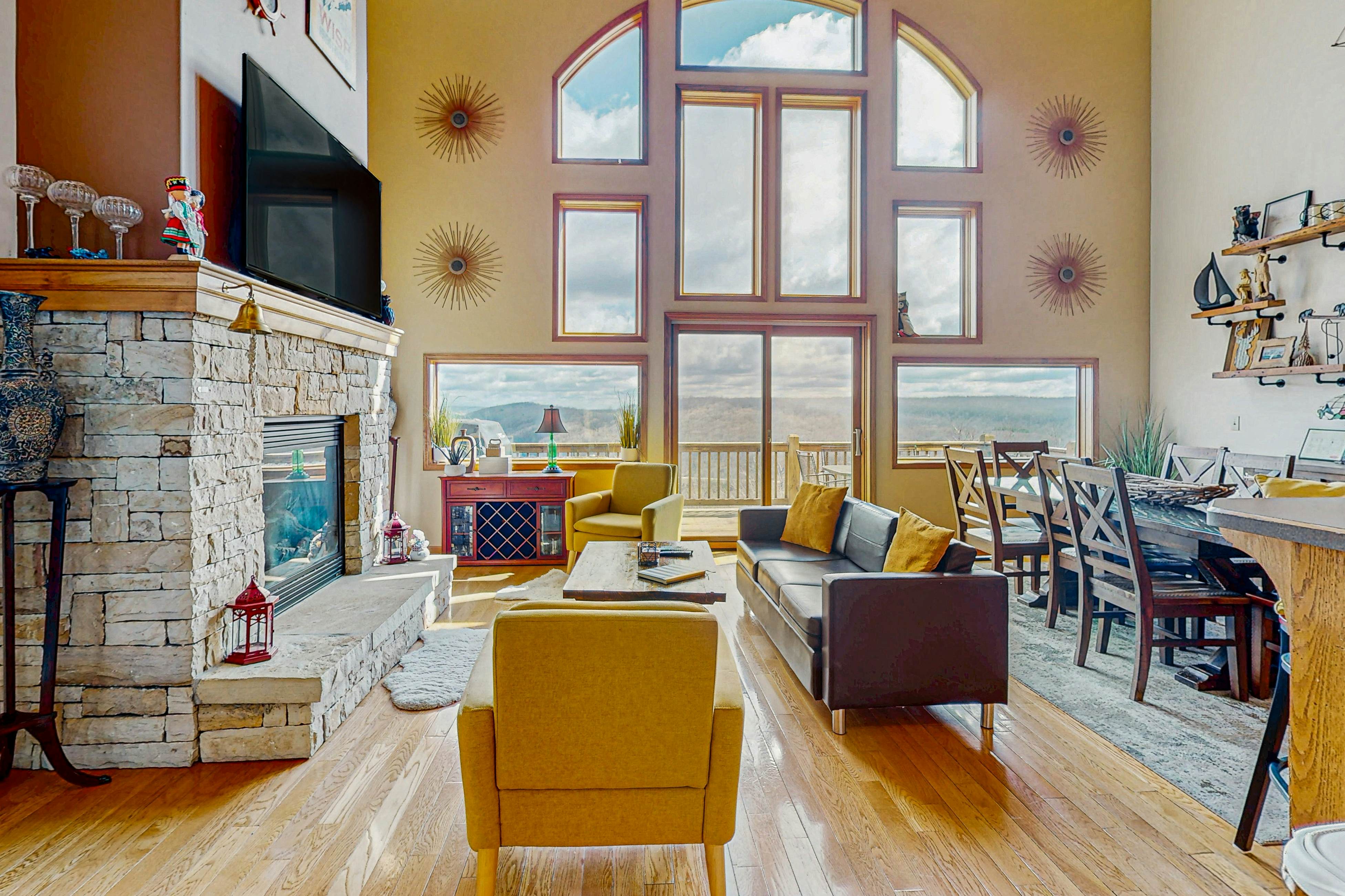 600 Overlook Pass #1B