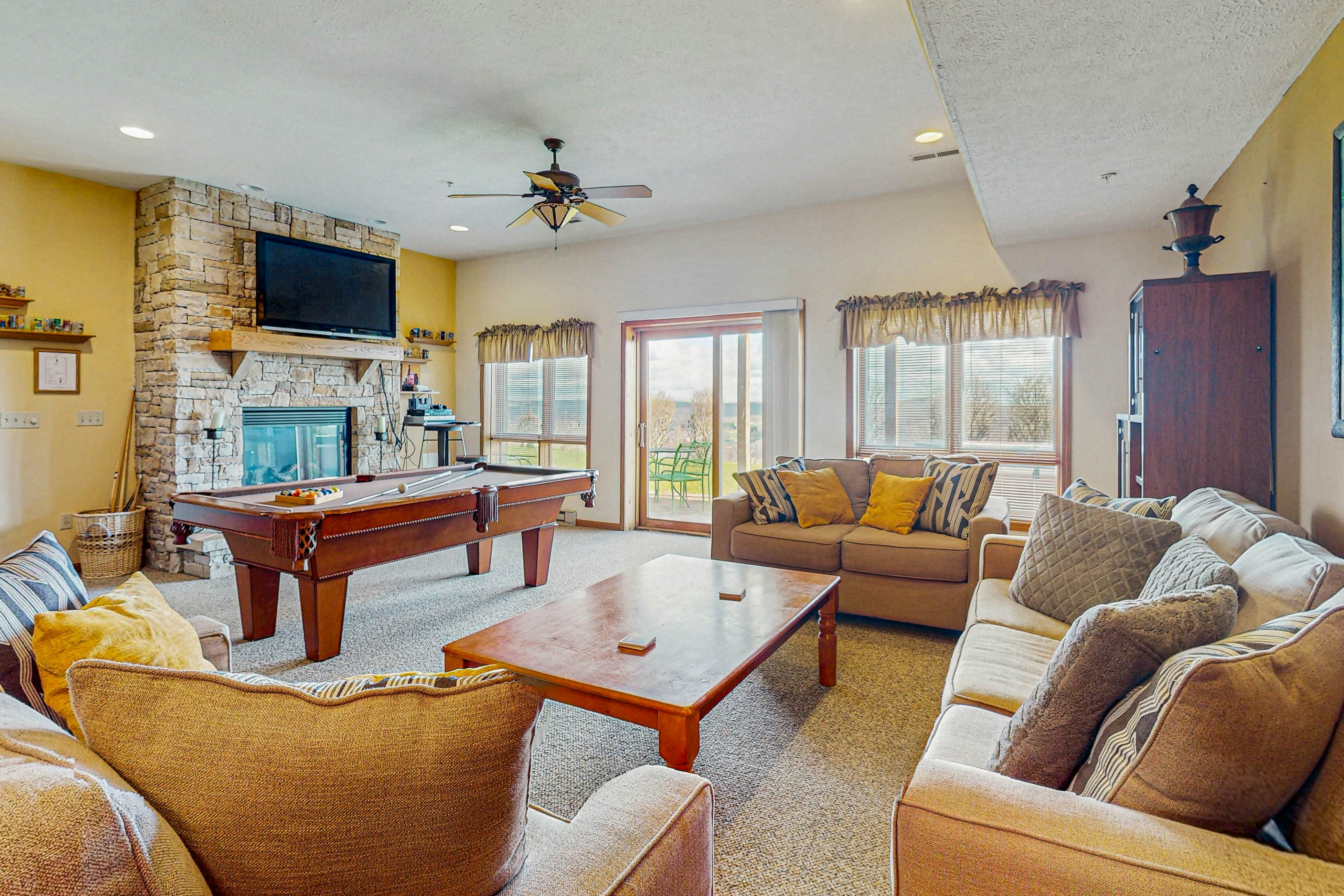 600 Overlook Pass #1B