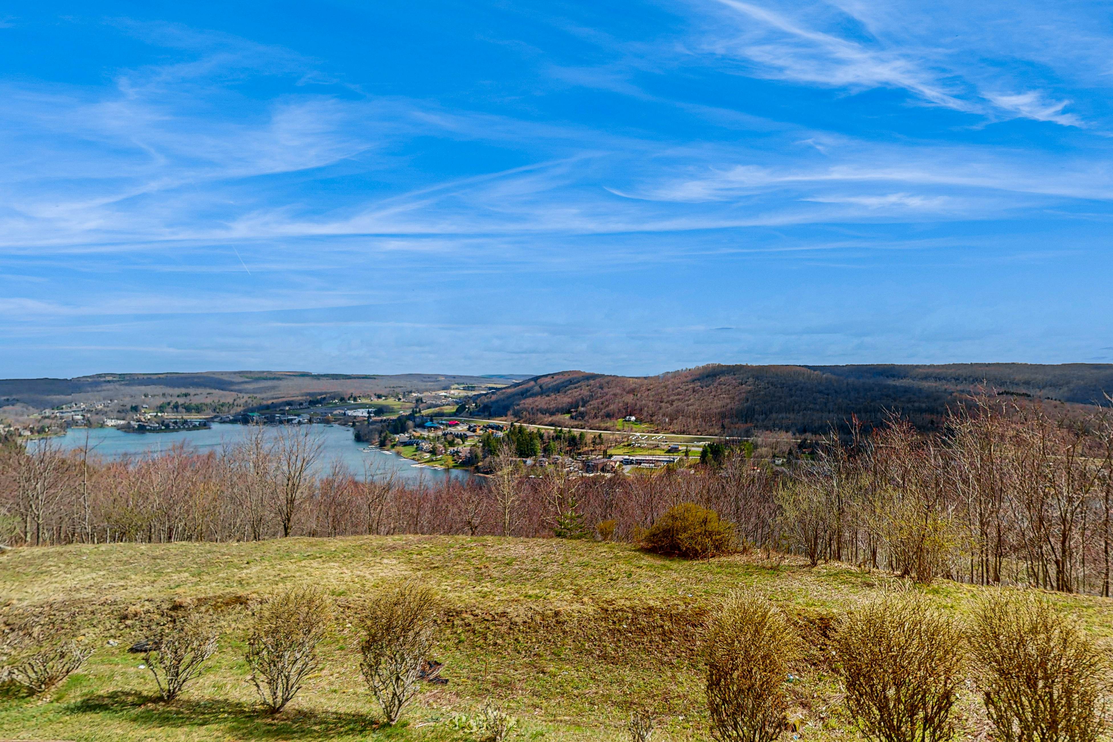 600 Overlook Pass #1B