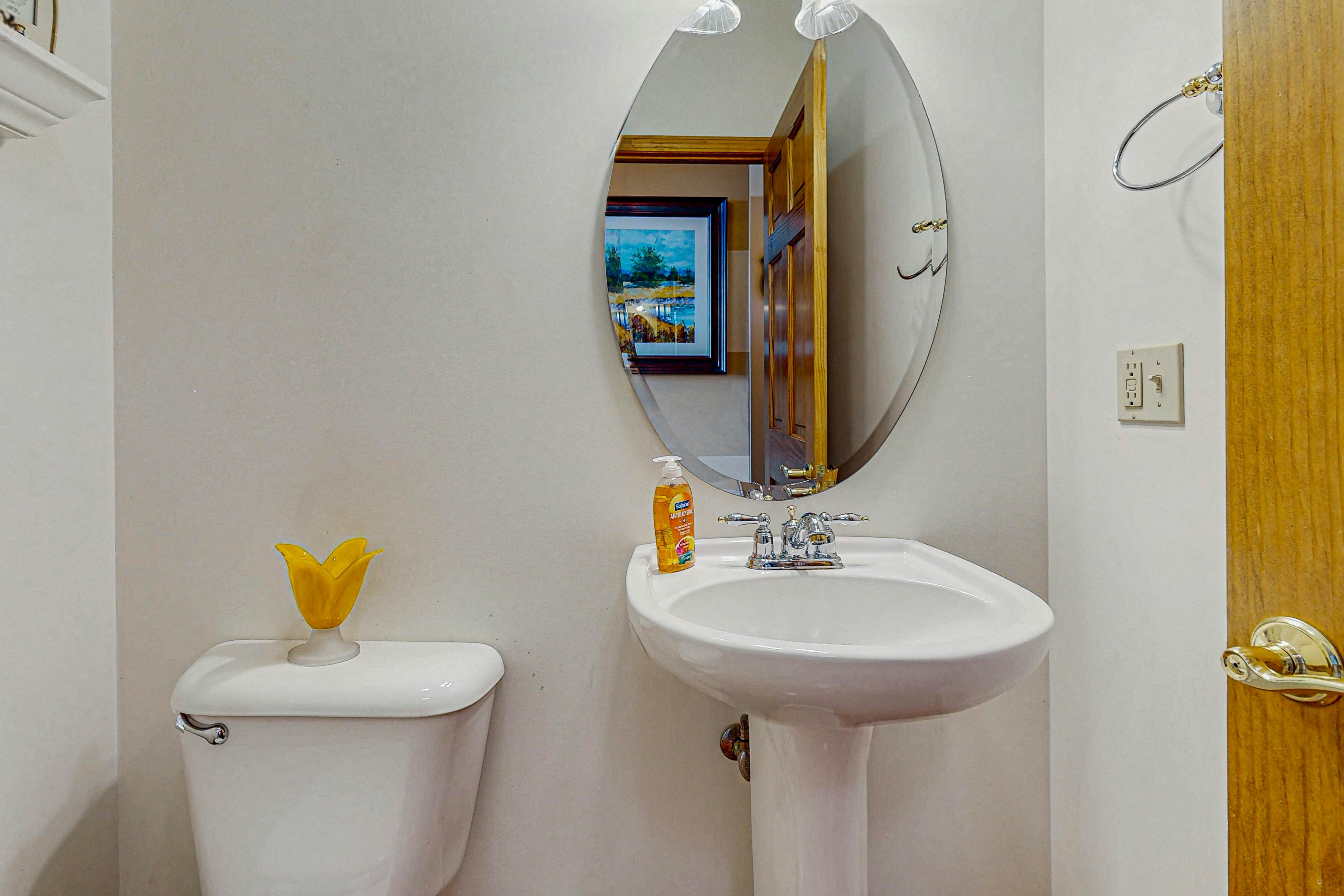 600 Overlook Pass #1B