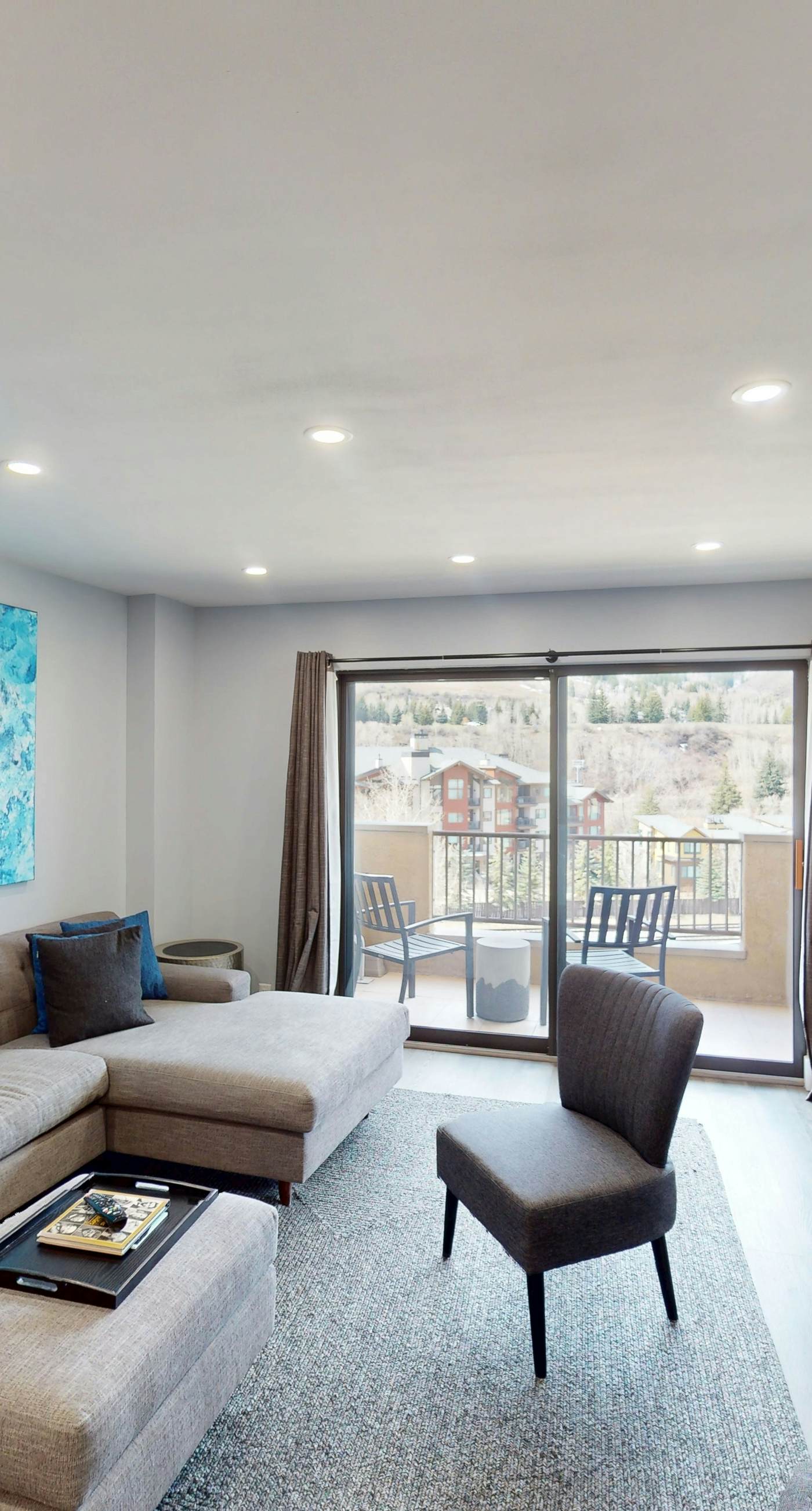 The Seasons at Avon 422