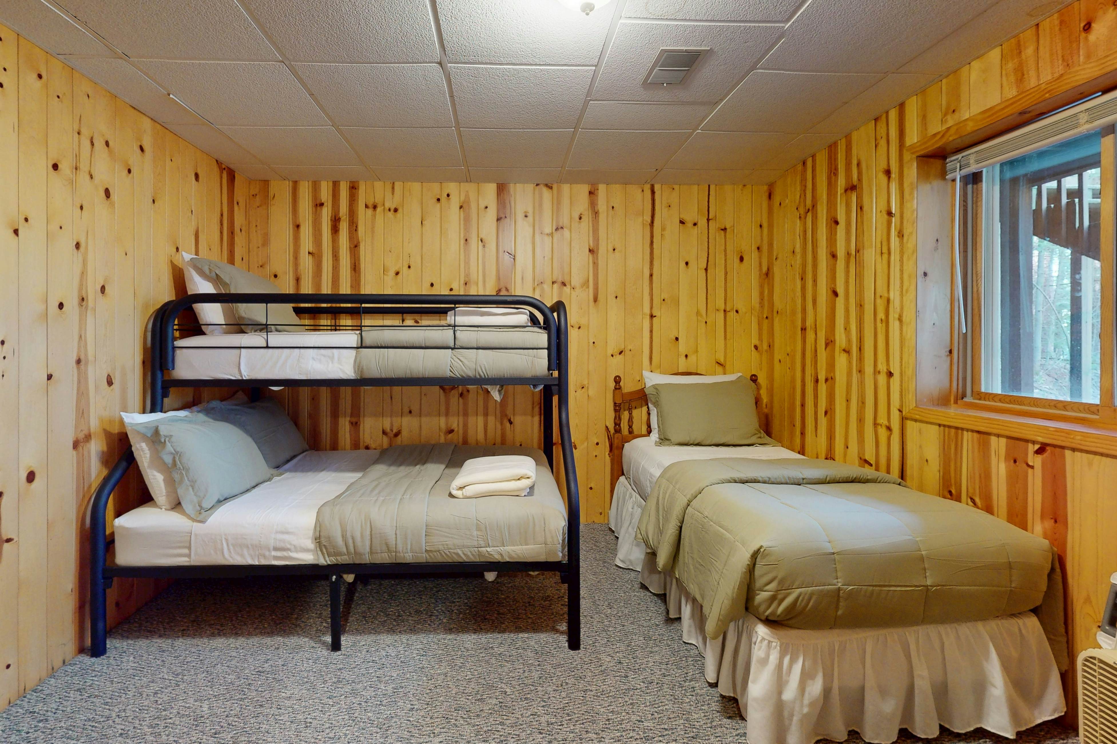 Swaying Pines Estate 