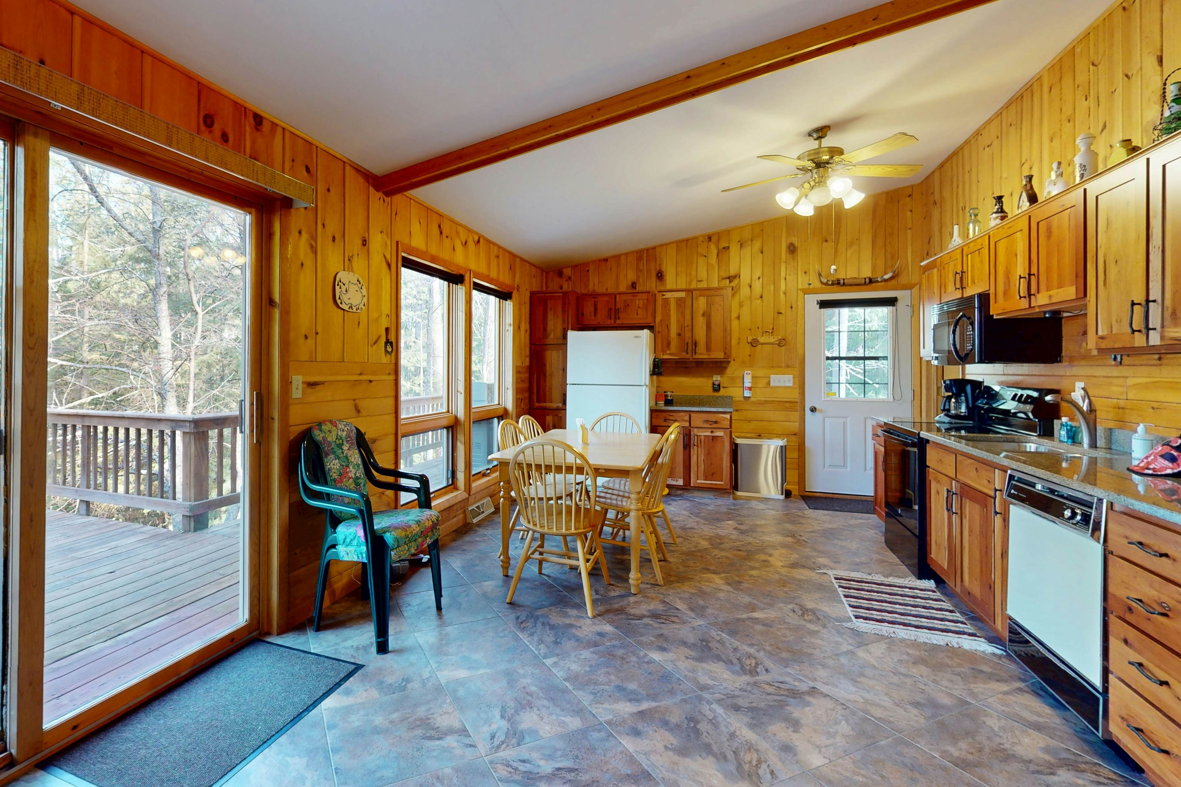 Swaying Pines Estate 