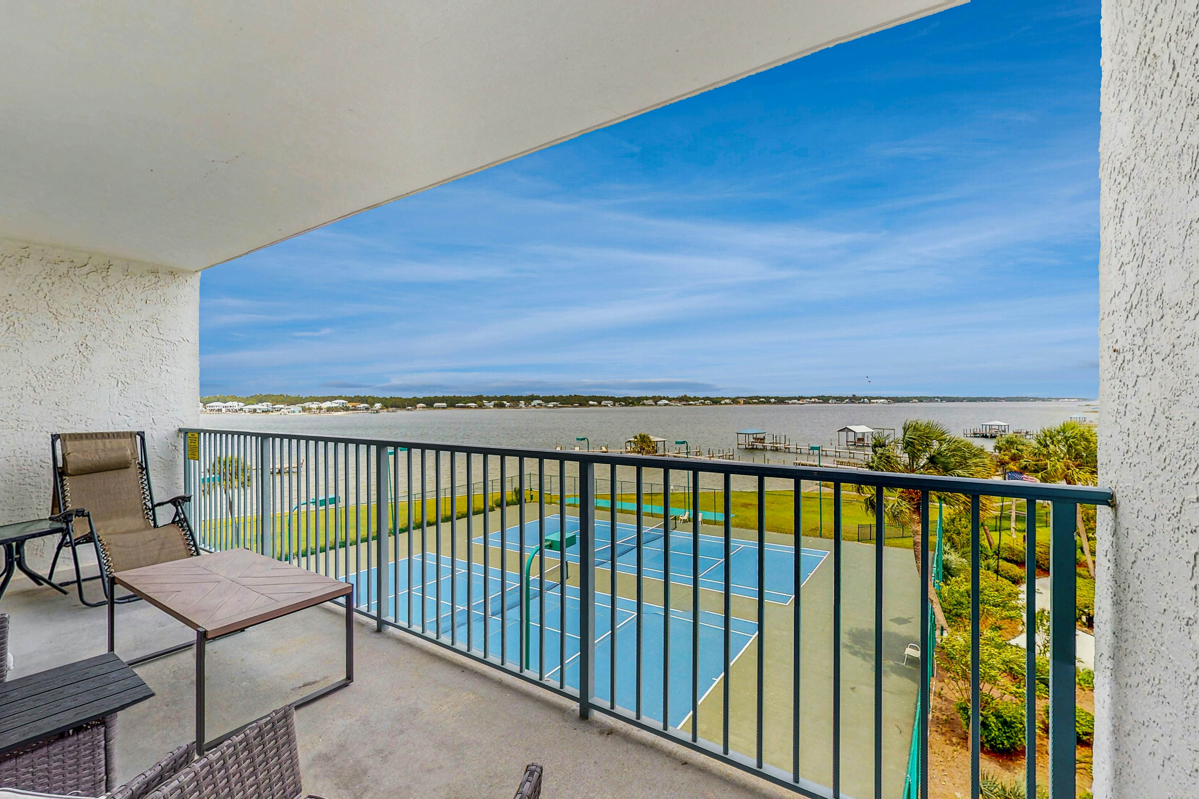 Gulf Shores Surf & Racquet Club 402B