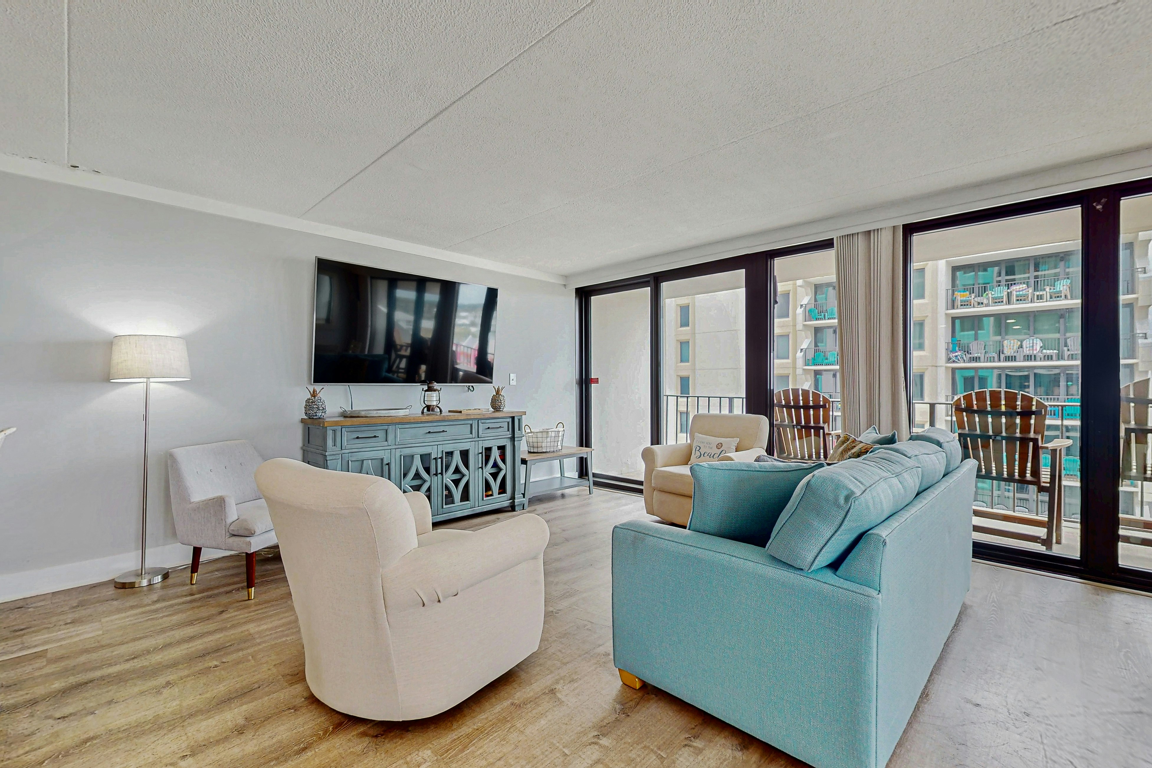 Island Winds East 411 - Just FYI