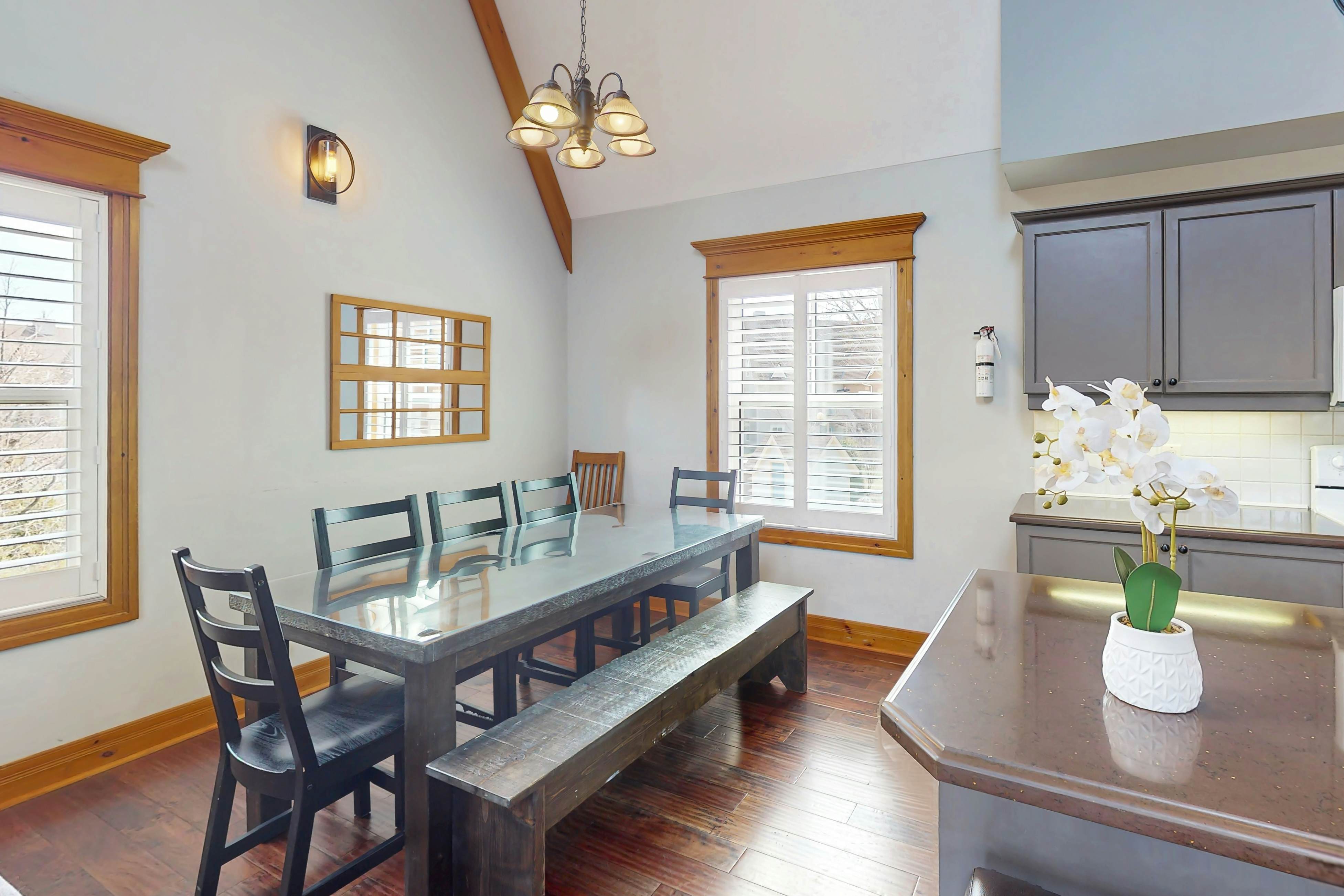 184 Snowbridge Way-Unit 216