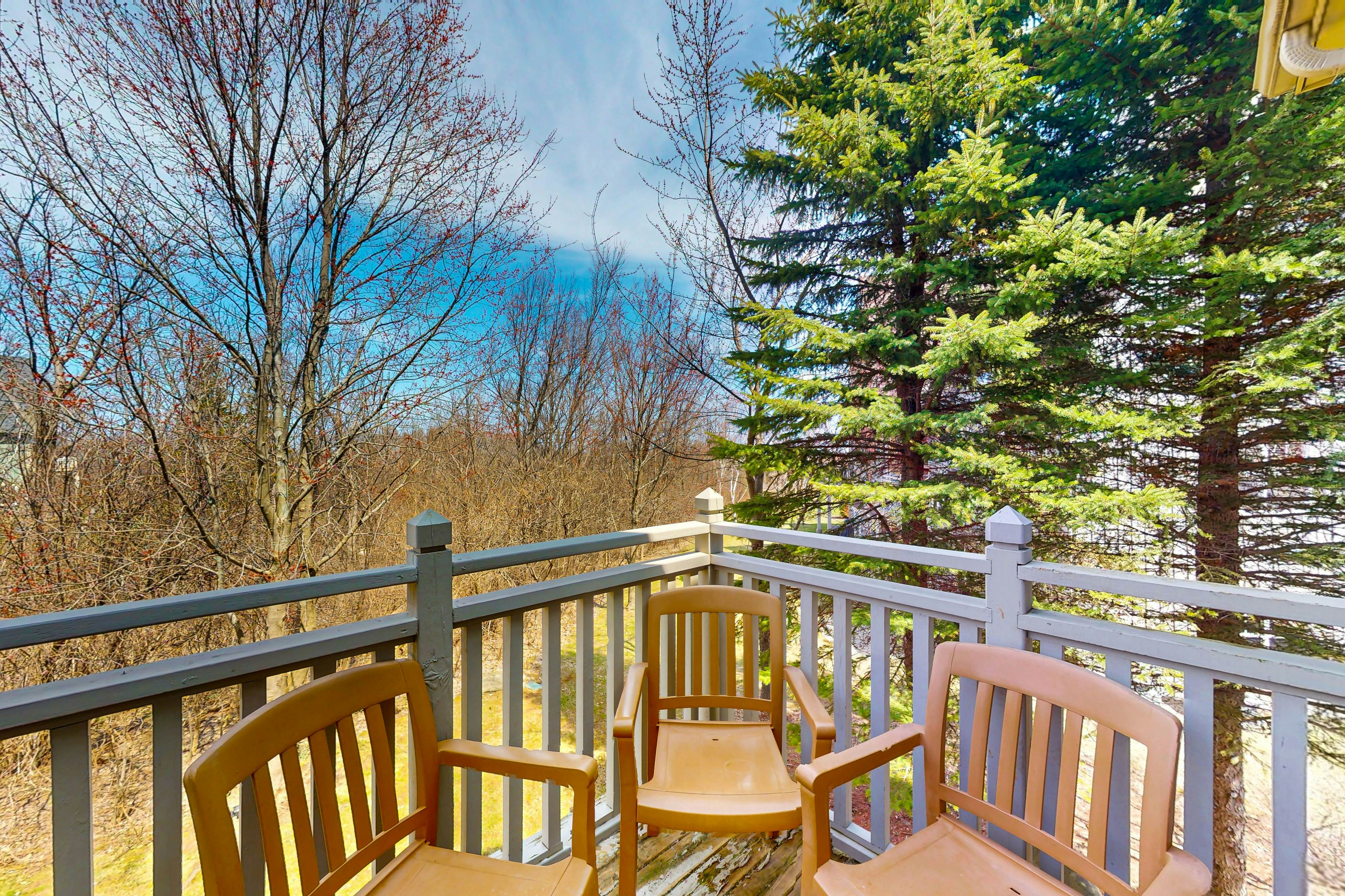 184 Snowbridge Way-Unit 216