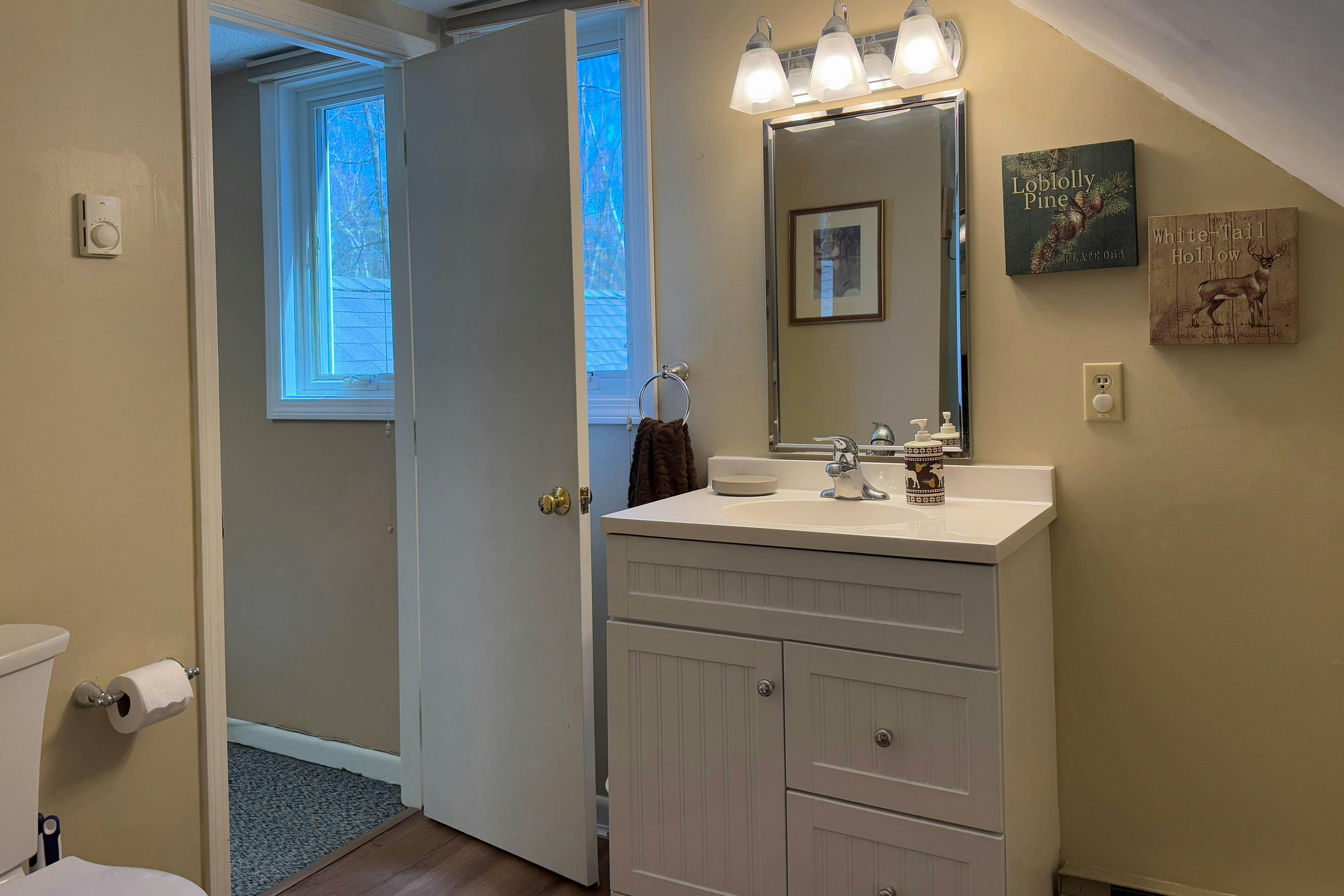 Pleasant Mountain Ski Chalet