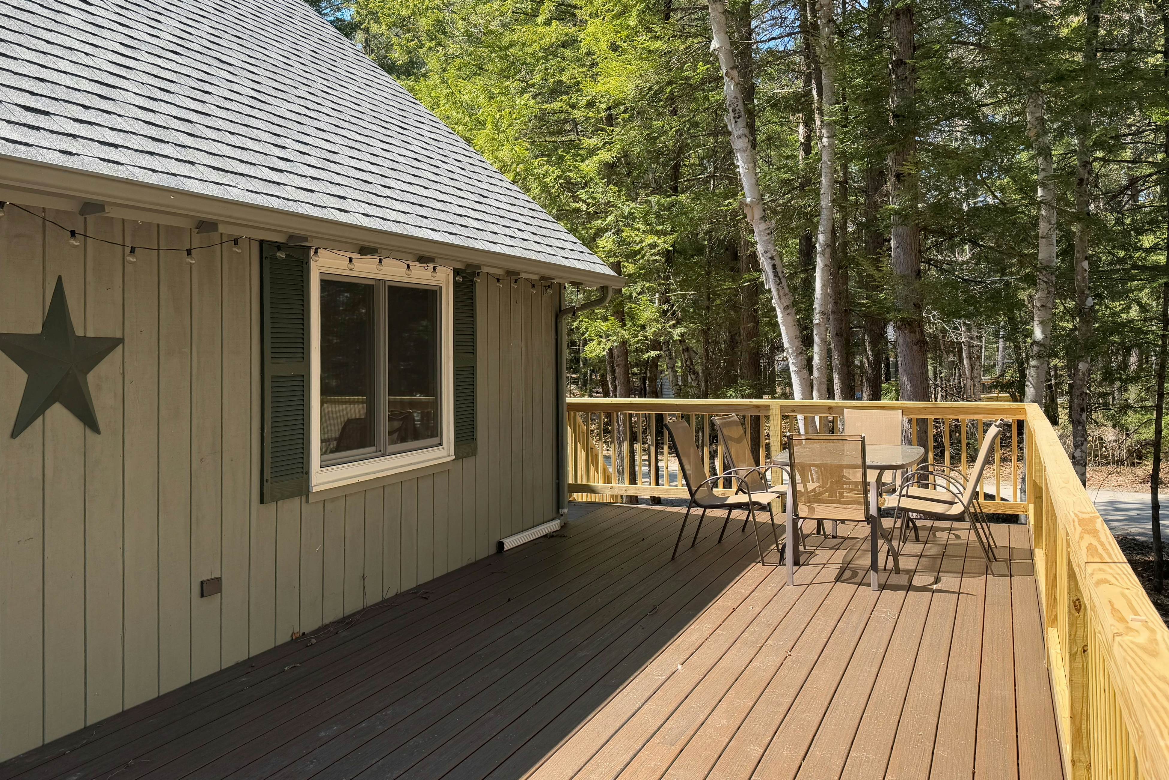 Pleasant Mountain Ski Chalet