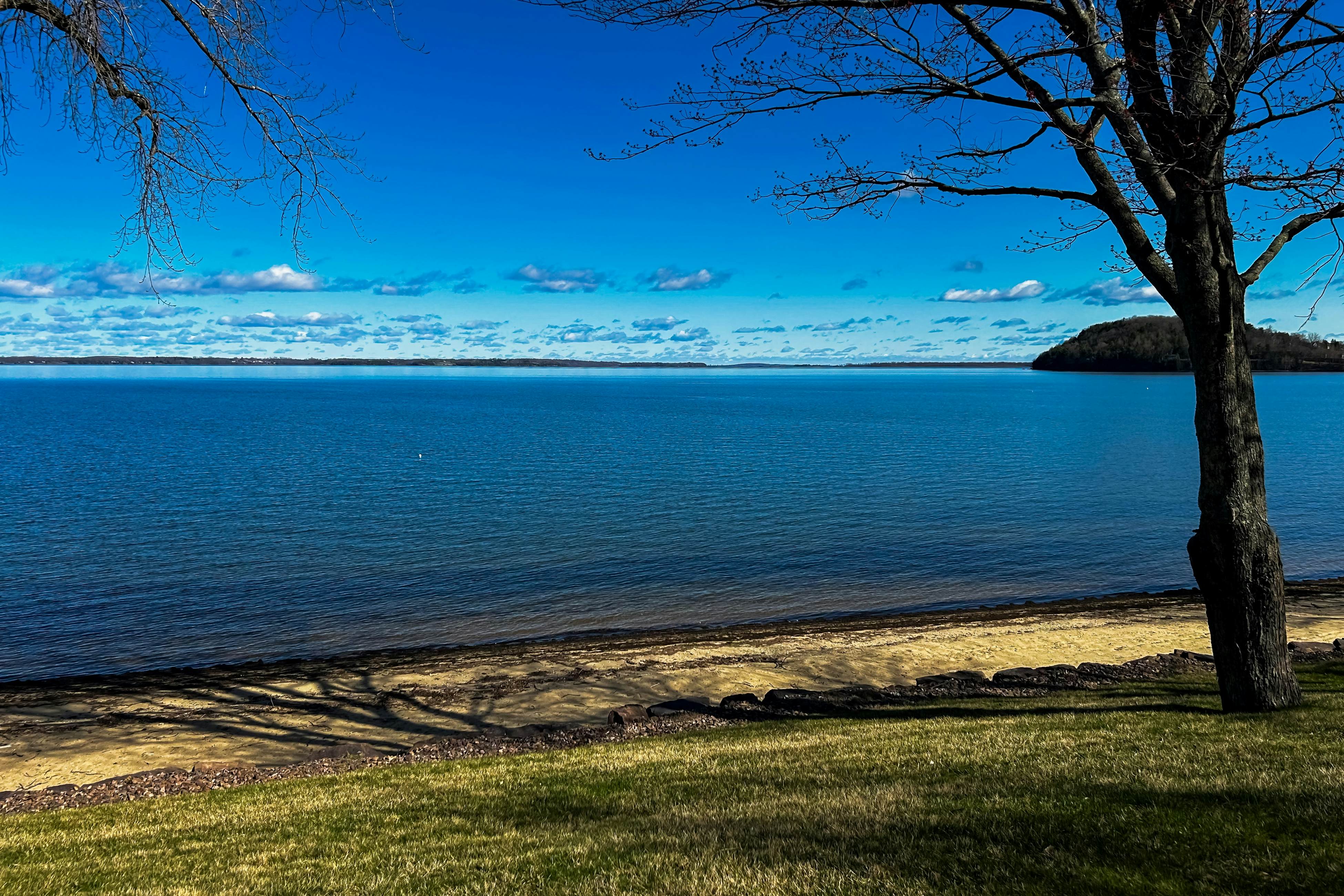 Thayer Beach Lakehouse
