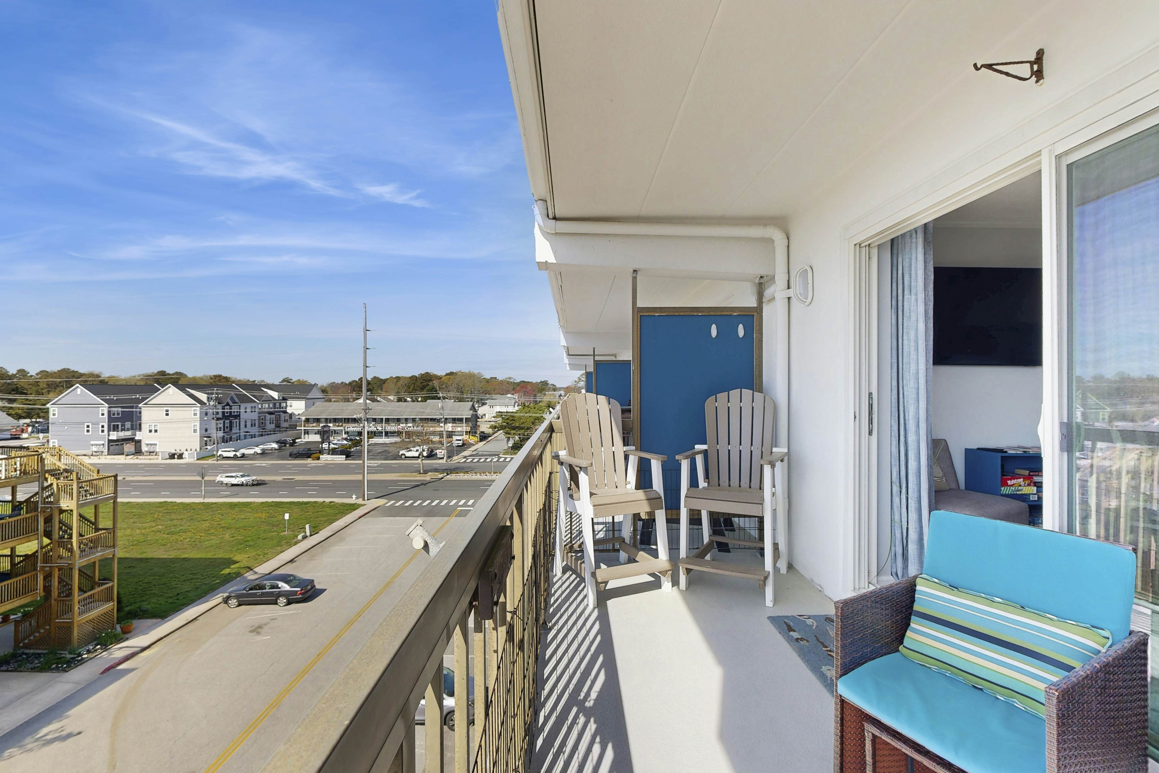 Shell Yeah - Le Lisa 405