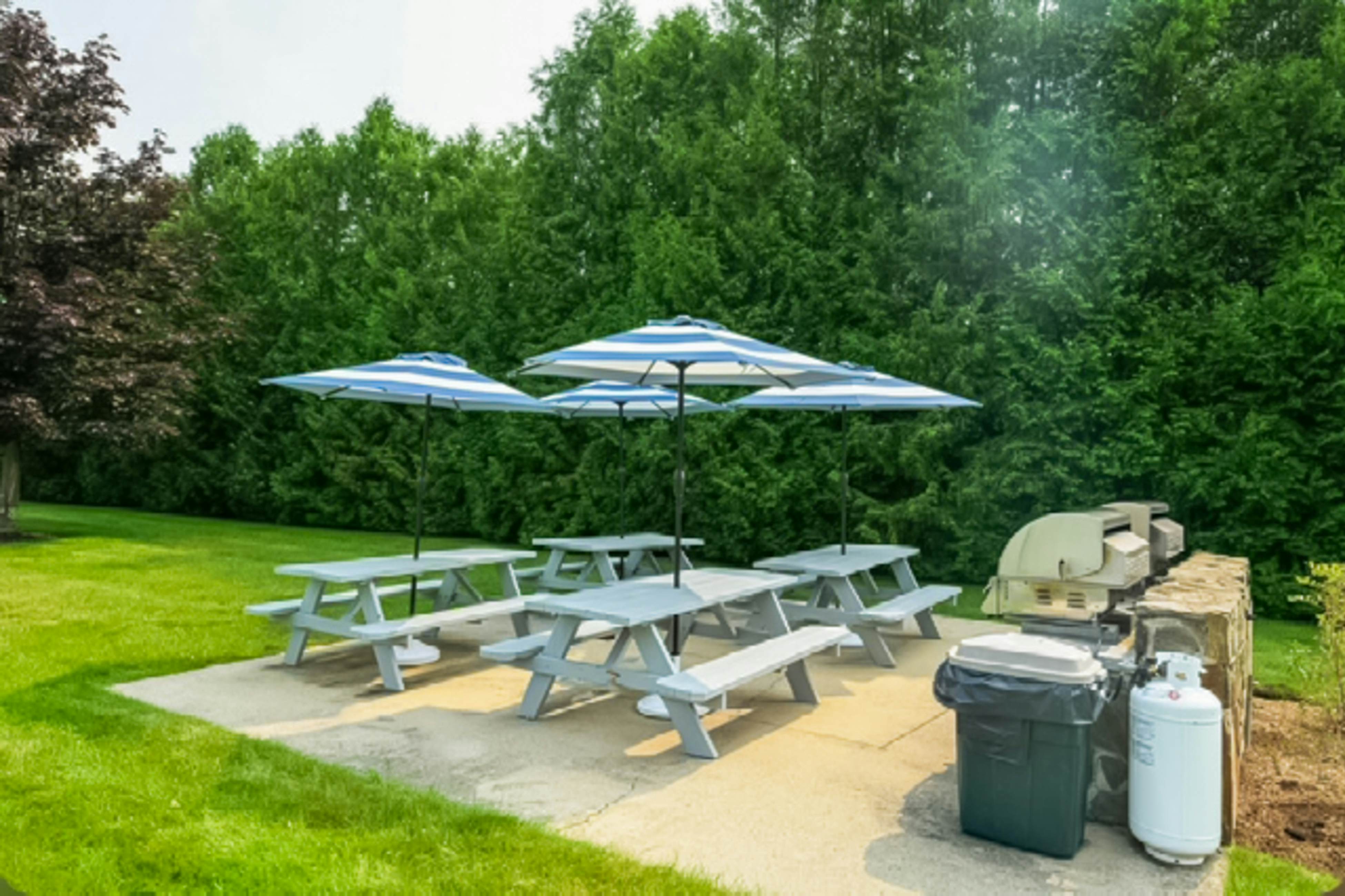 Unit 117 for Poolside Fun