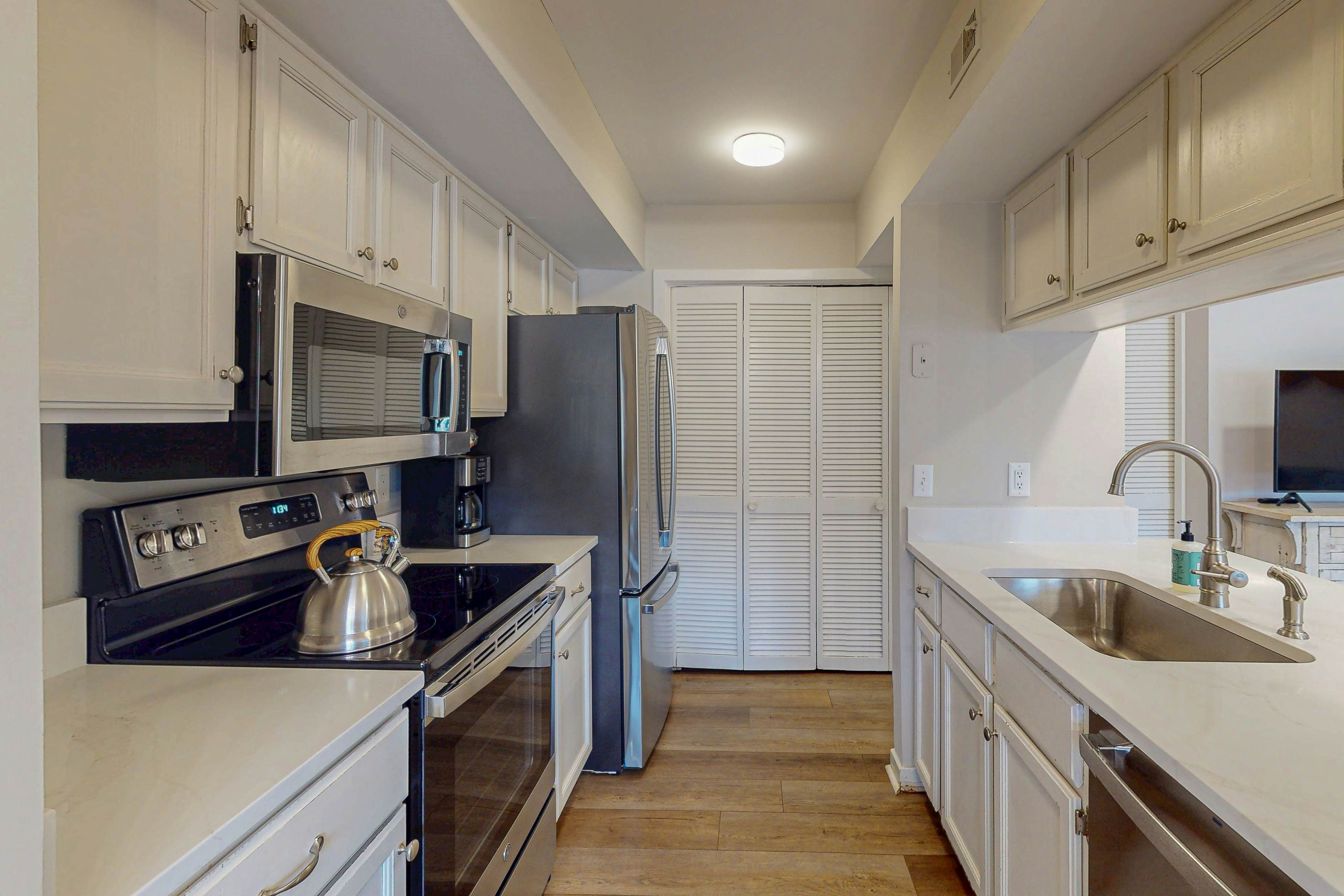 Turnberry Village 241