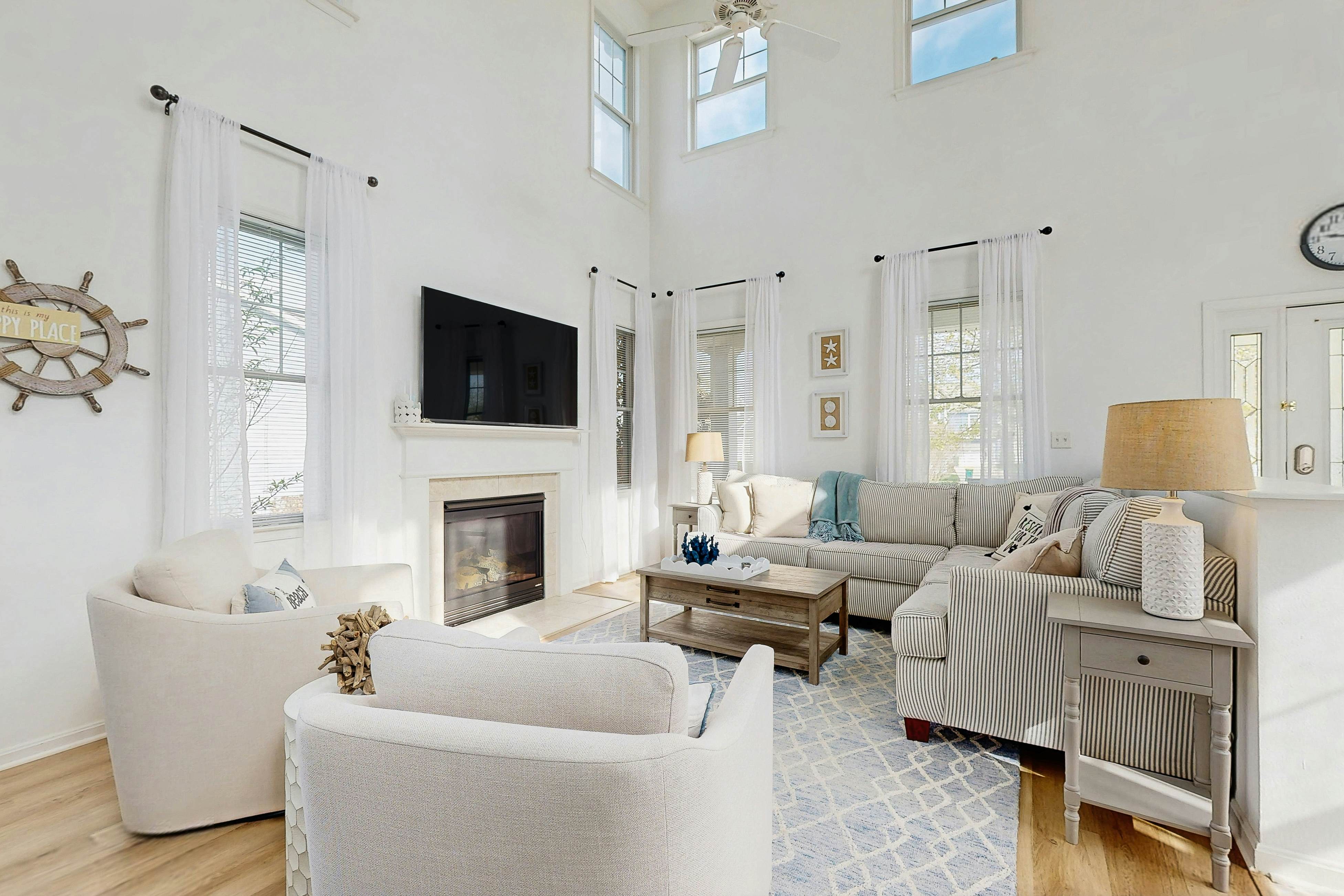 Bayside Resort - 36370 Day Lilly Pkwy