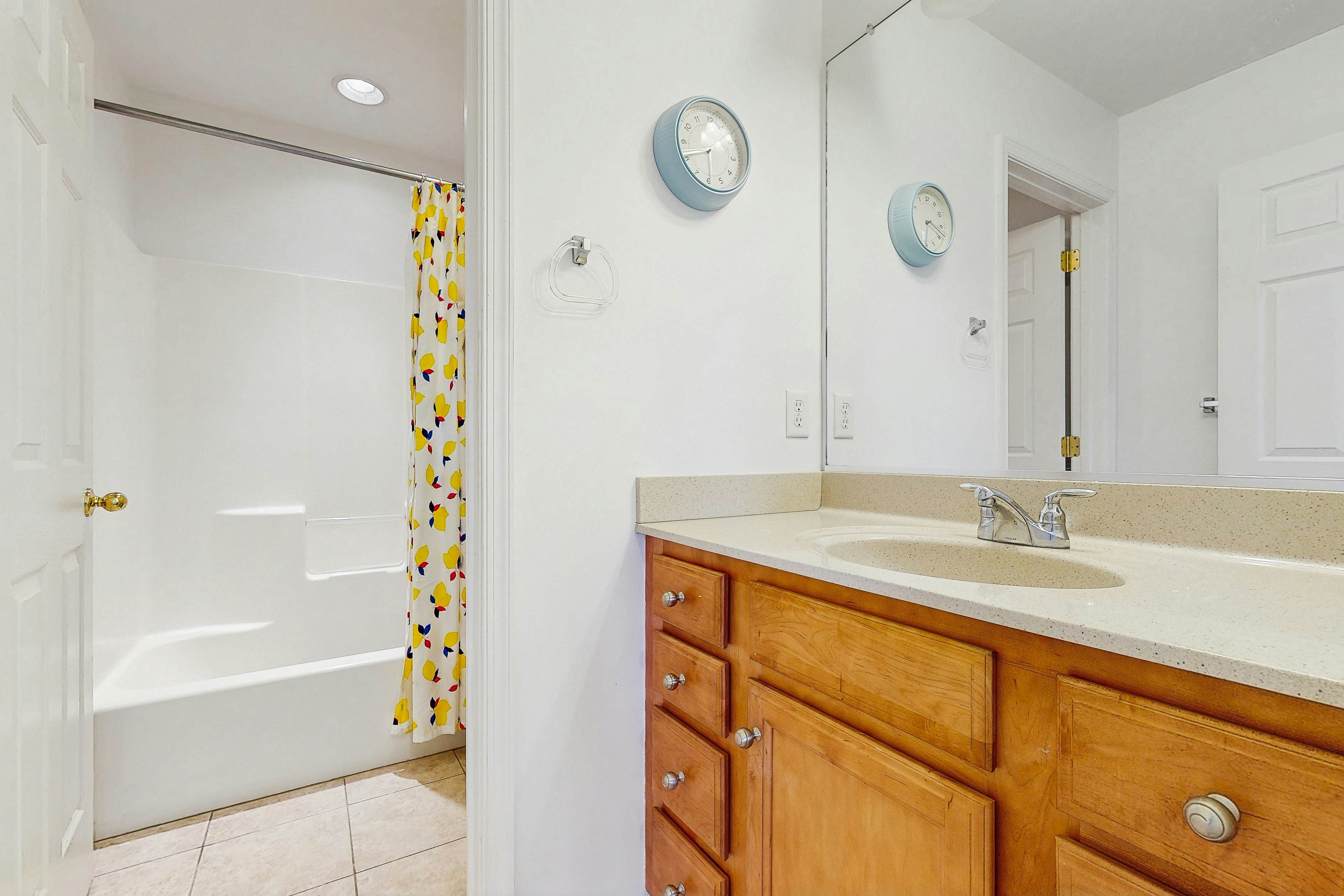 Bayside Resort - 36370 Day Lilly Pkwy