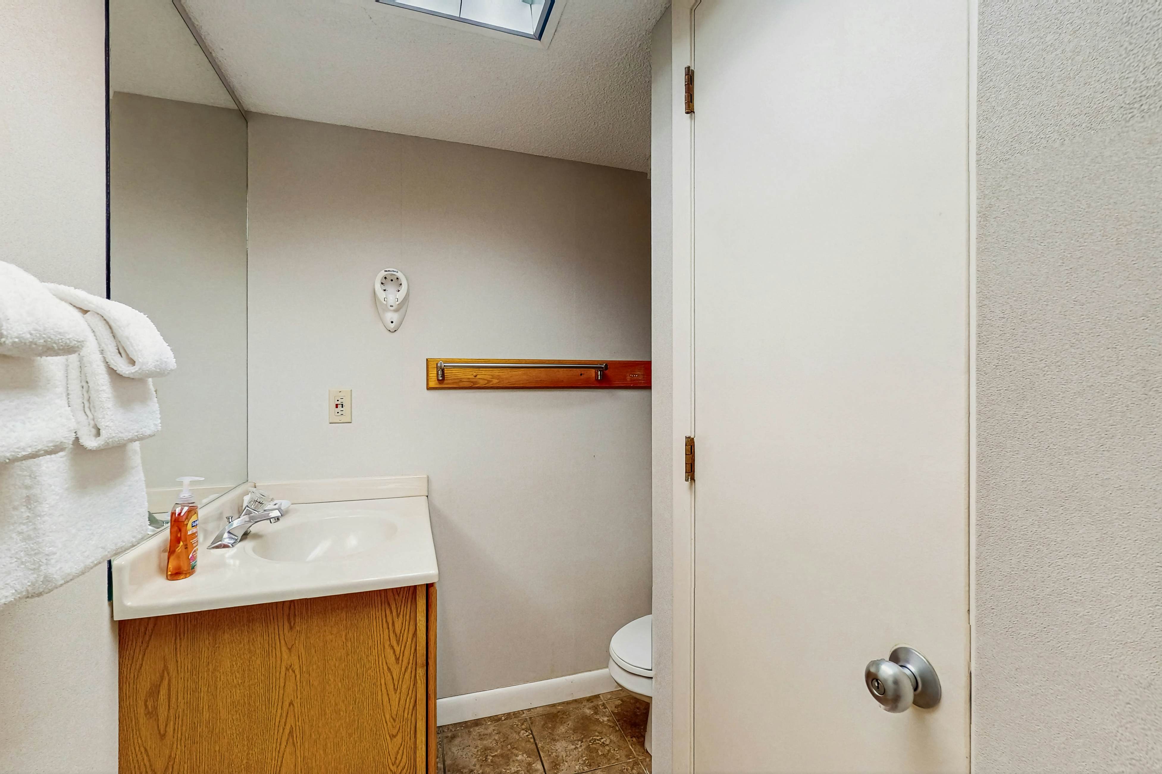 Mountainside Resort F302