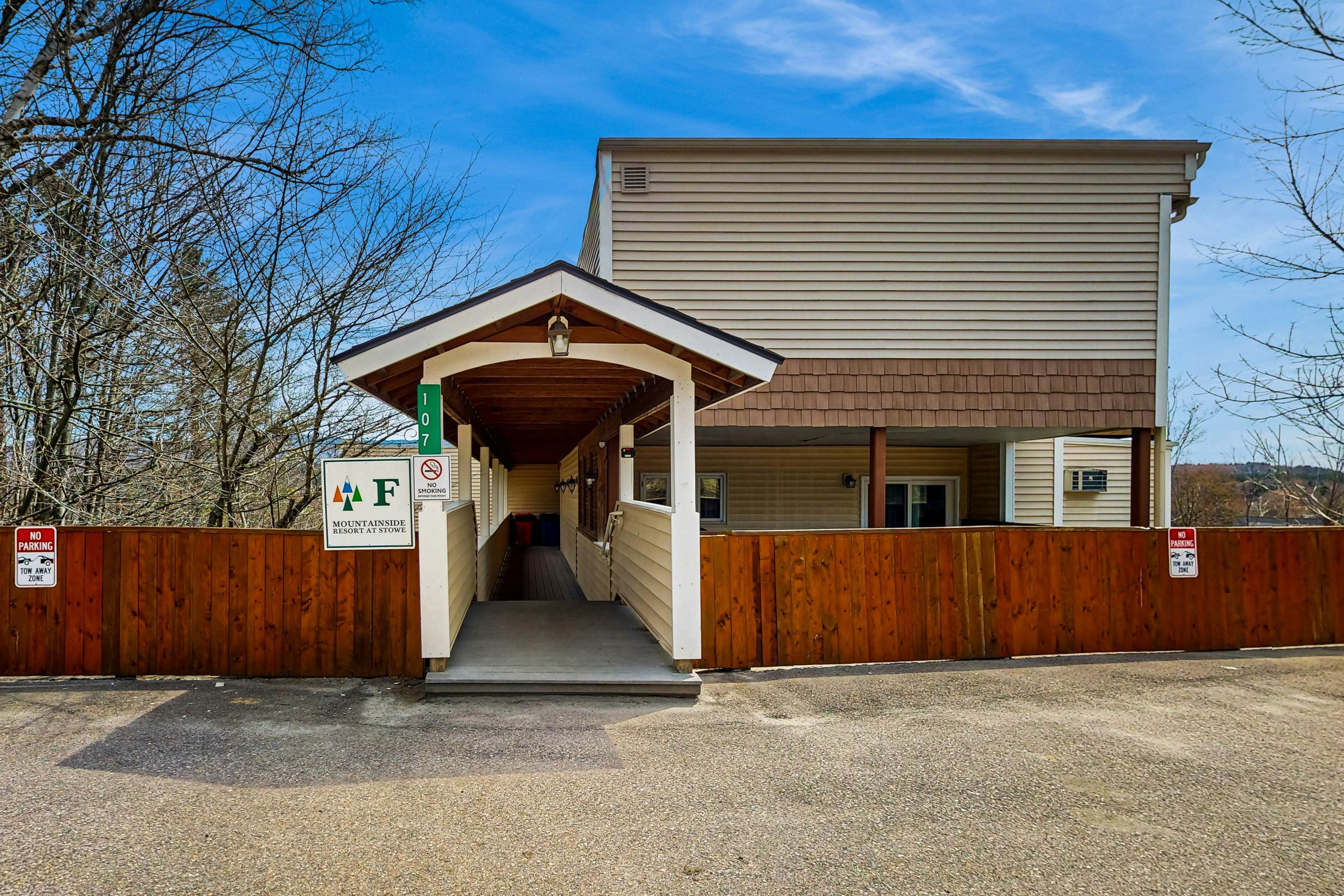 Mountainside Resort F302