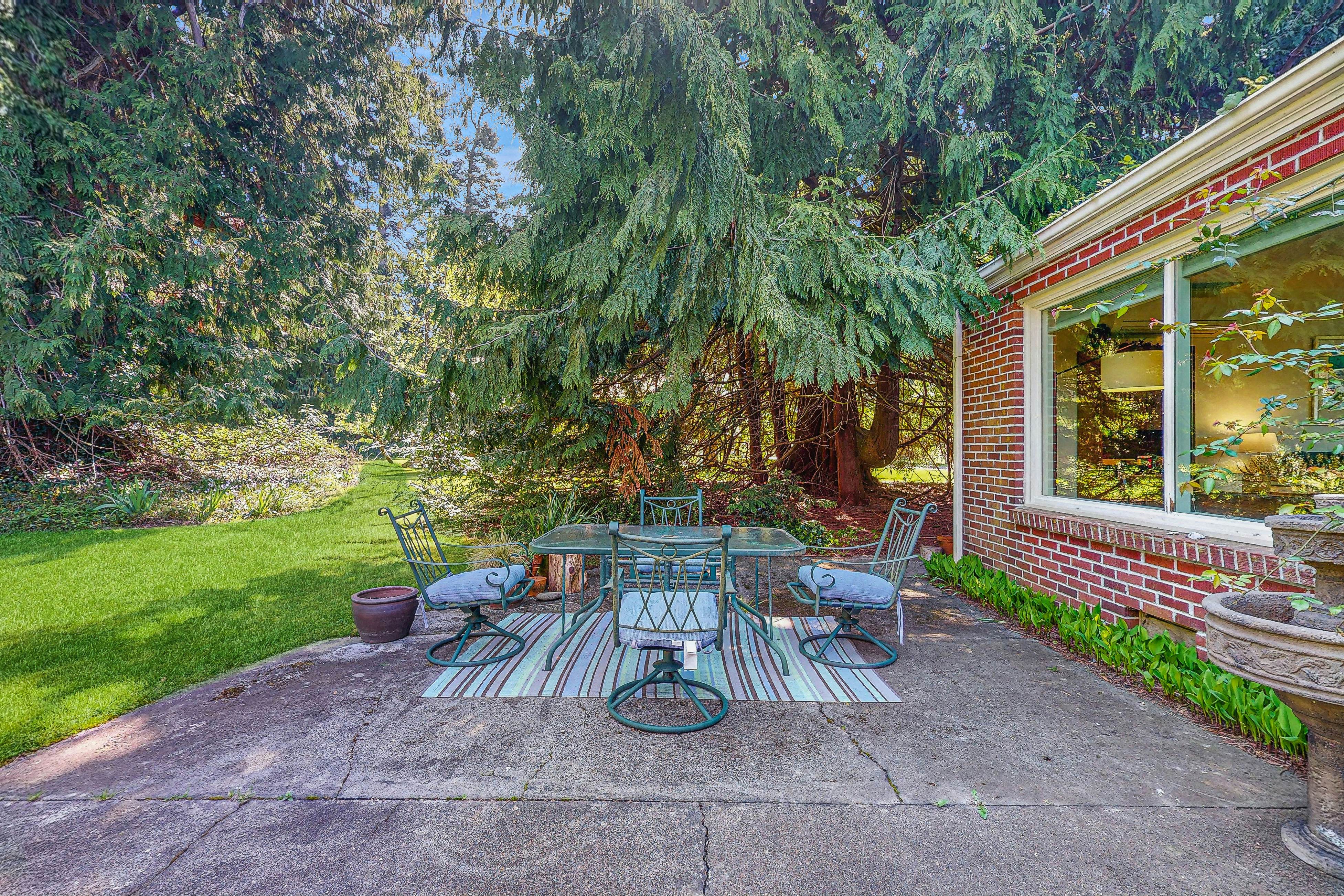 hidden image preload