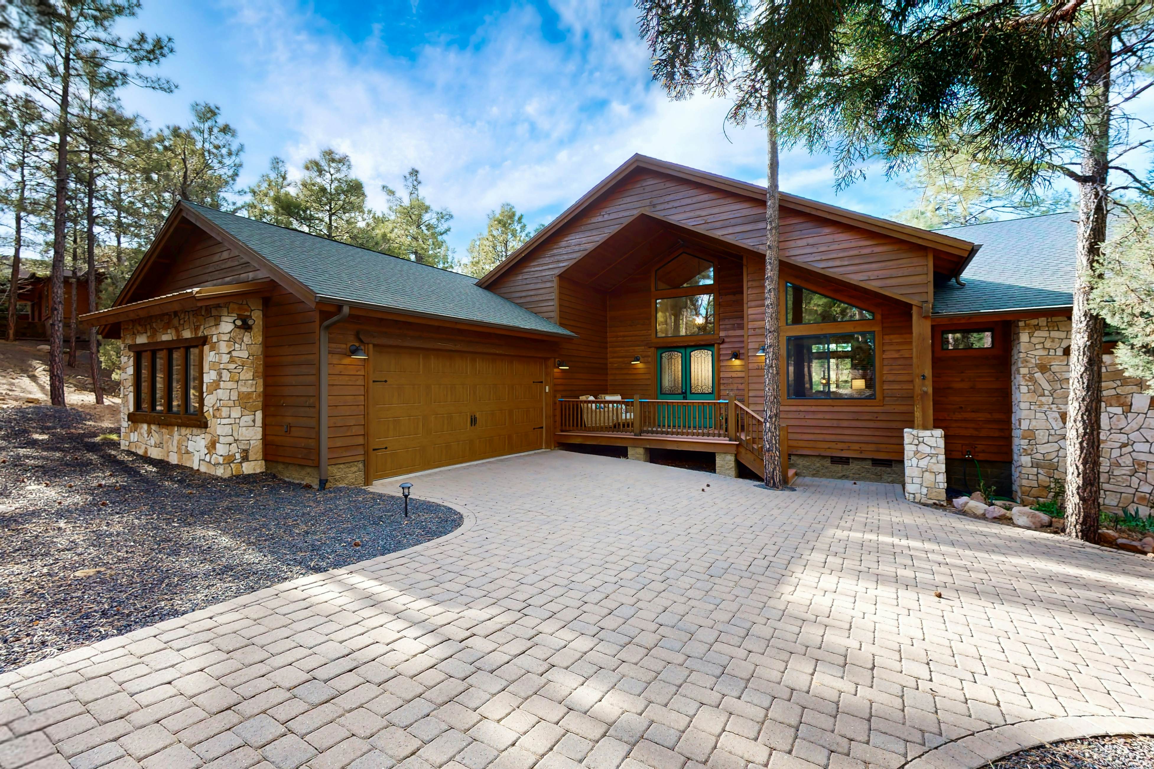 Tranquil Torreon Pines and Fairway Hideaway