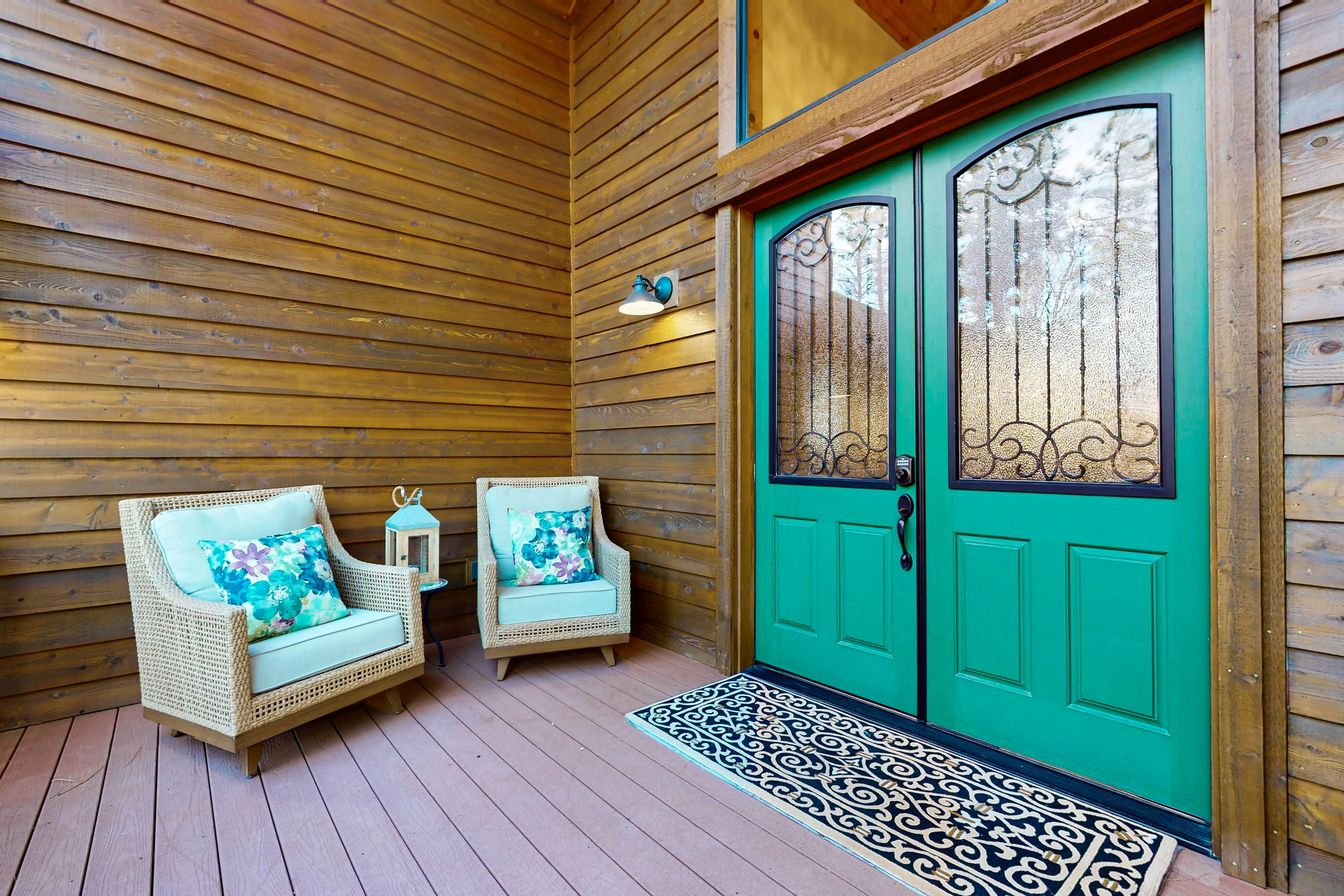 Tranquil Torreon Pines and Fairway Hideaway