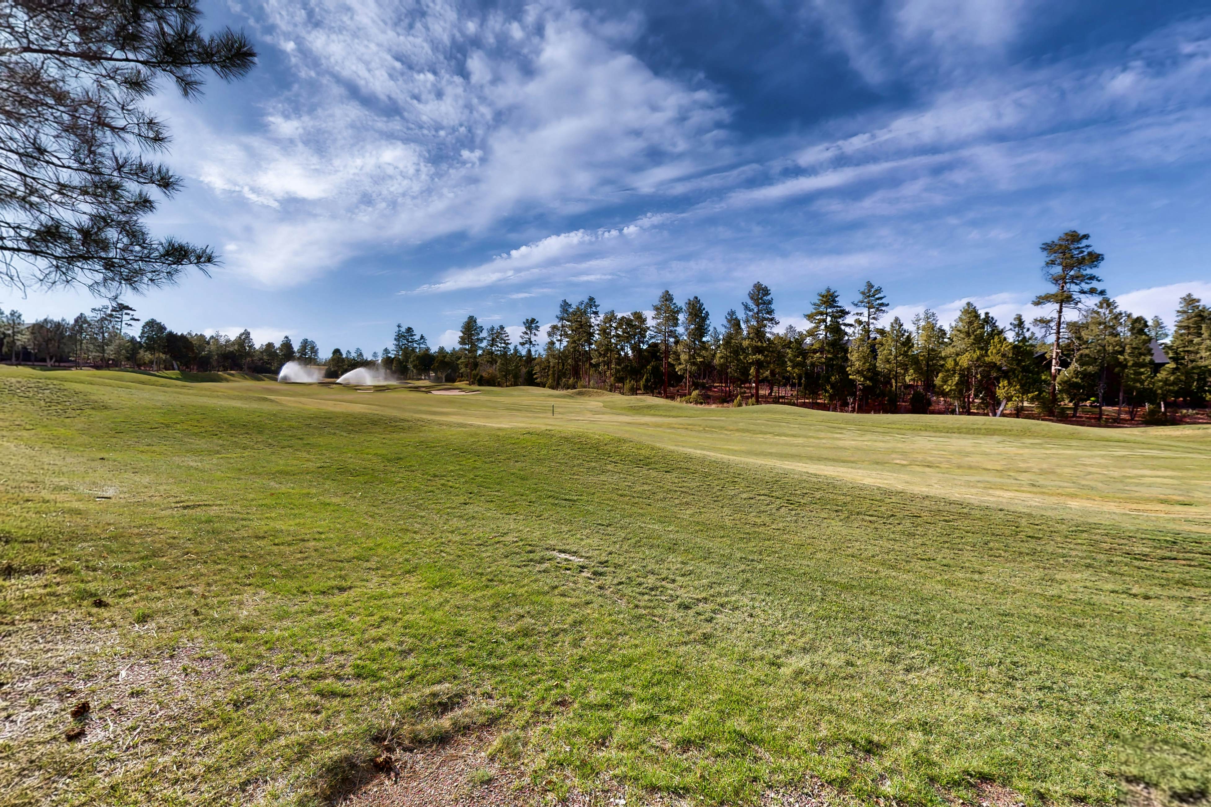 Tranquil Torreon Pines and Fairway Hideaway