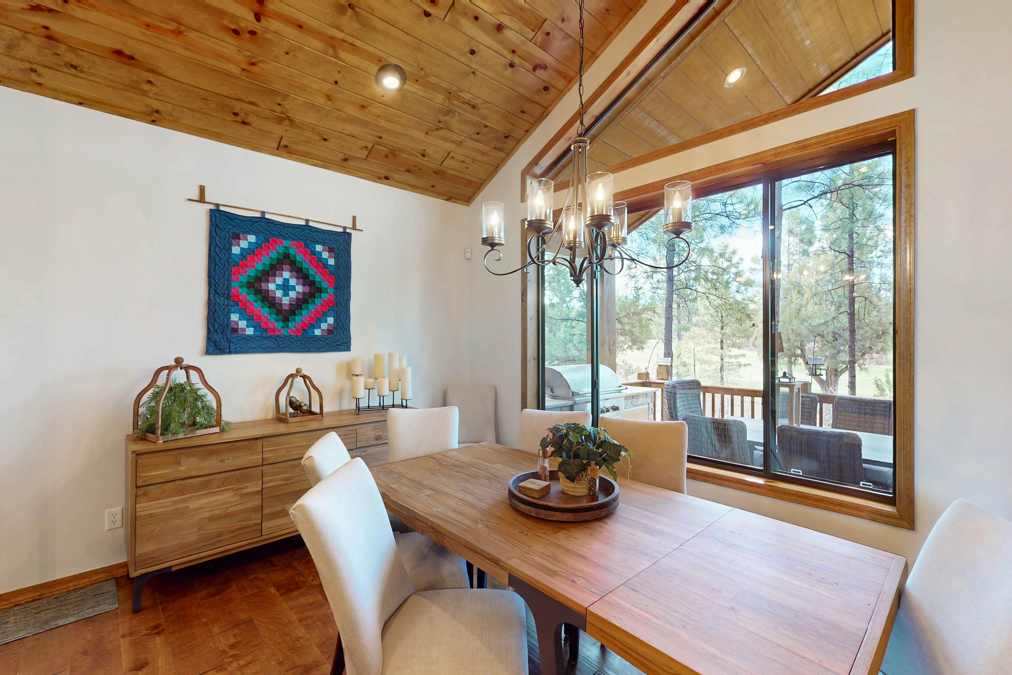 Tranquil Torreon Pines and Fairway Hideaway